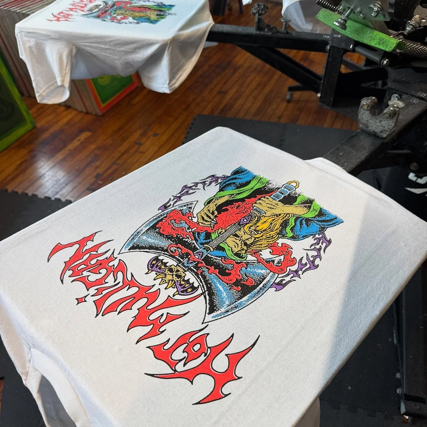 Some recent band stuff lately ✨ Back in the shop after being out of the road for a couple weeks with Hot Mulligan. Back to business as usual!

Contact form on the website if you need something printed!