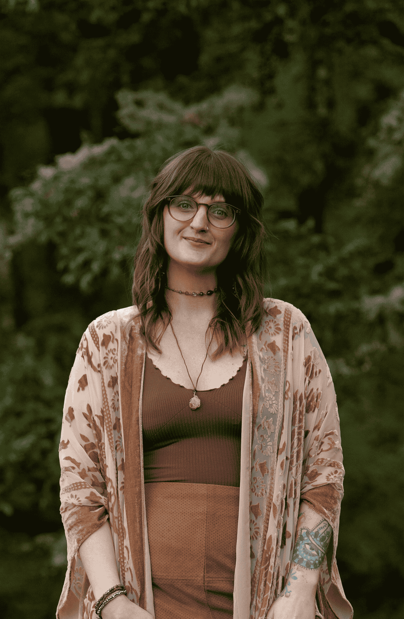 Somatic and subconscious healing session for releasing outdated patterns and reconnecting with inner clarity