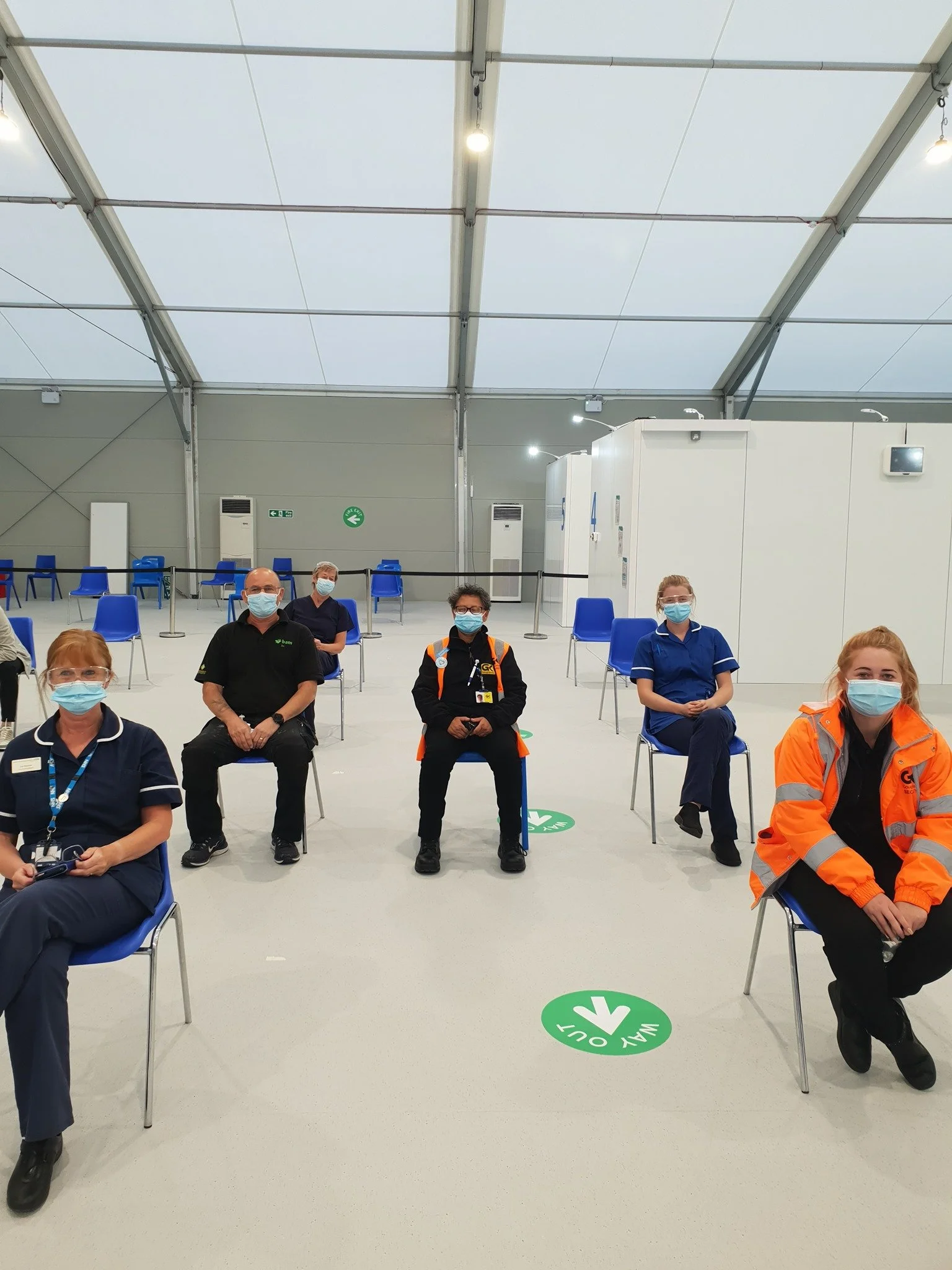 Design and build — Star Live