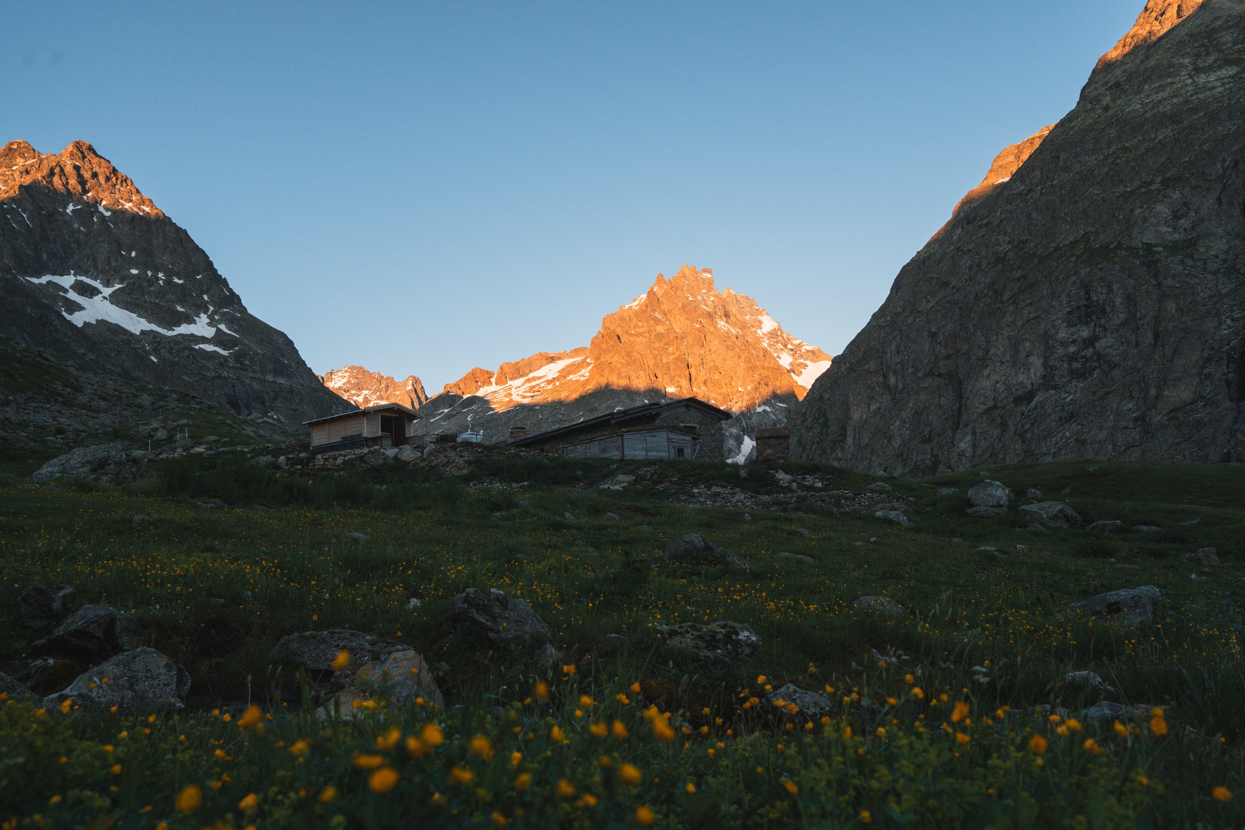 Refuge de Chamoissière ©Gontran Isnard - ADDET 05-51.jpg