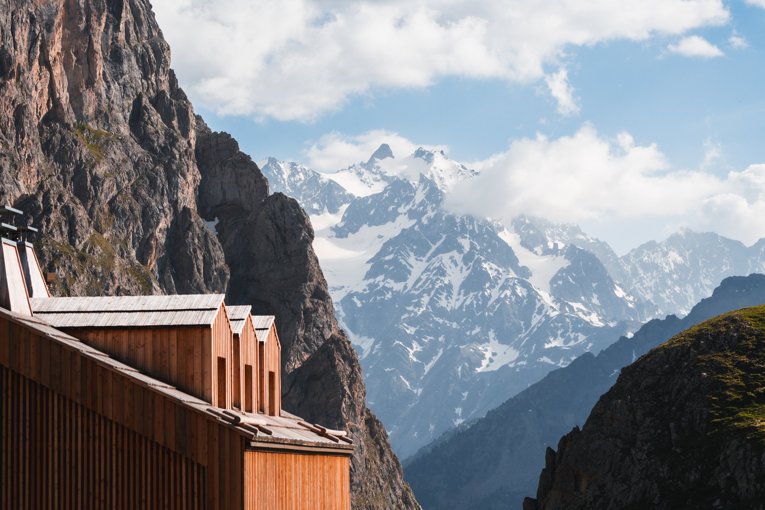Refuge du Clot des Vaches ©Gontran Isnard - ADDET 05-23.jpg