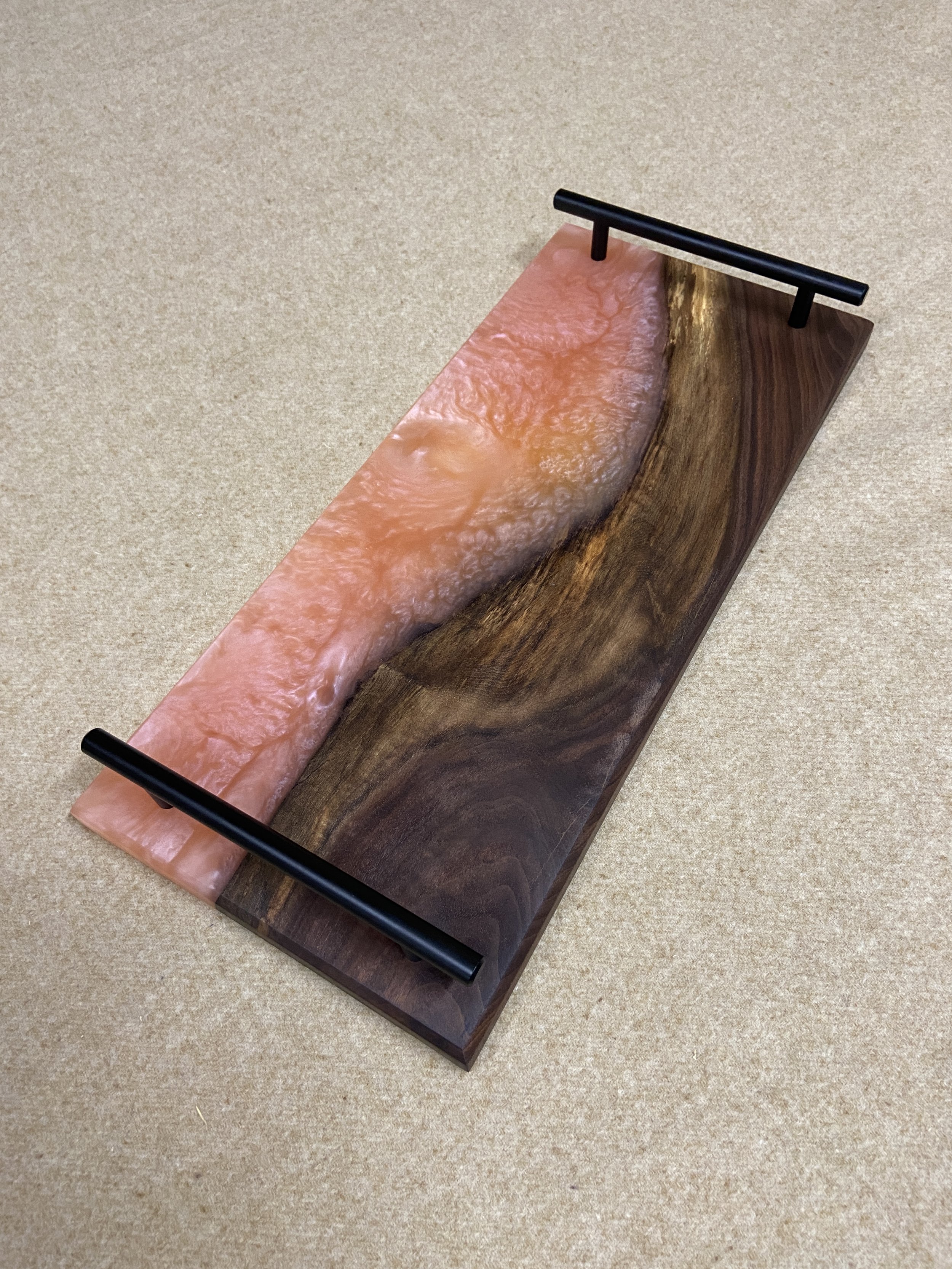 resin epoxy walnut live edge