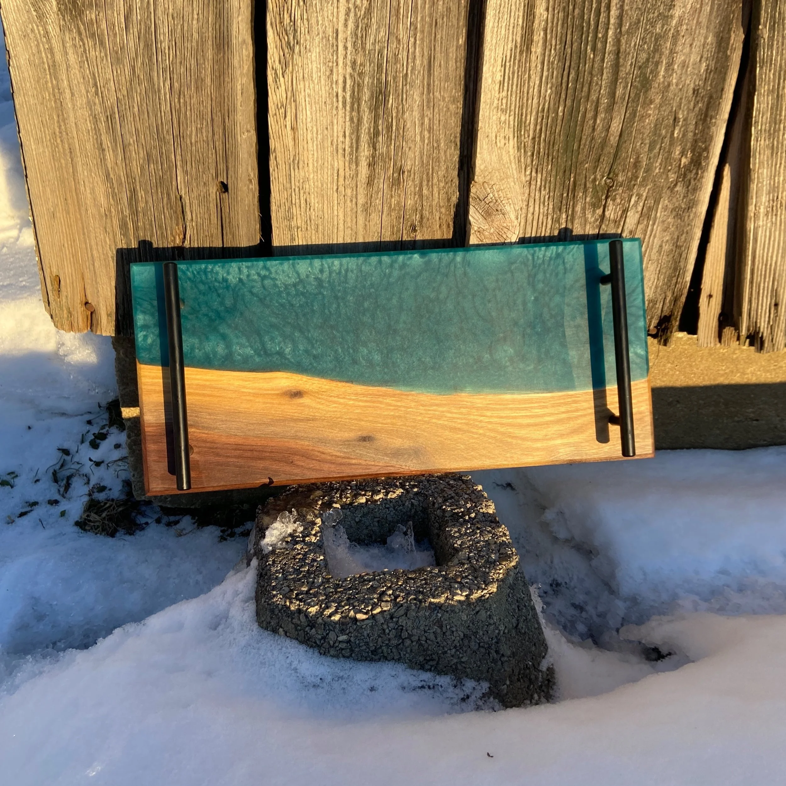 resin epoxy walnut live edge