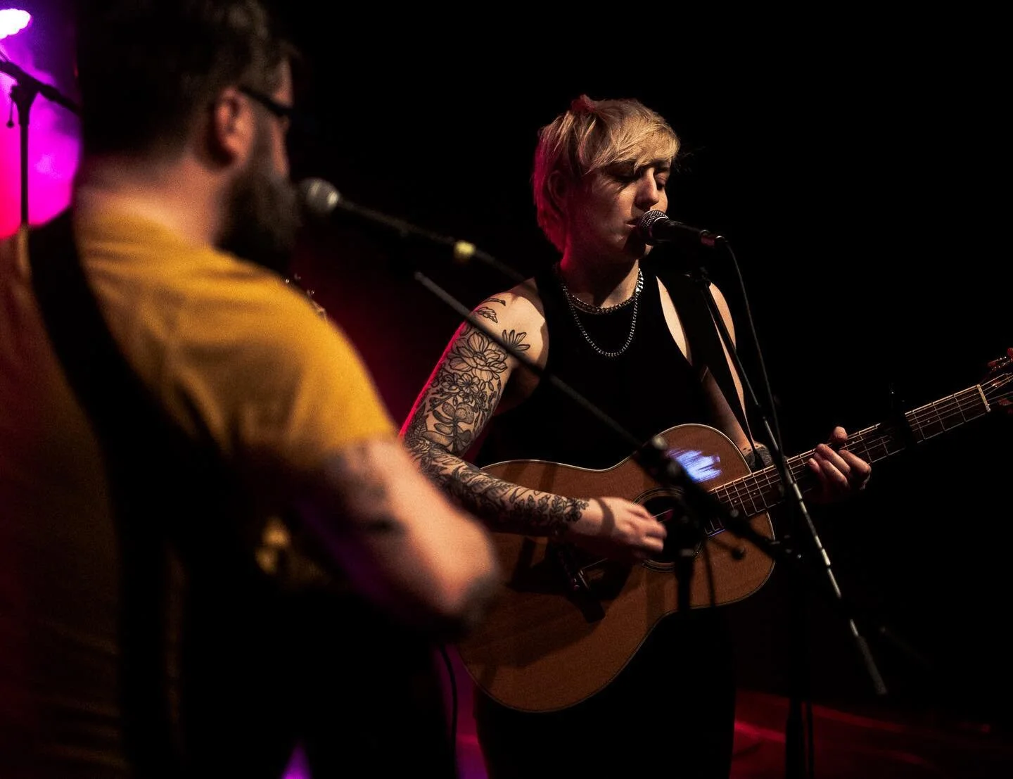 Women* in Music Canada stage 
@womeninmusiccanada 
@futureechoesfestival 
@breakoutwest