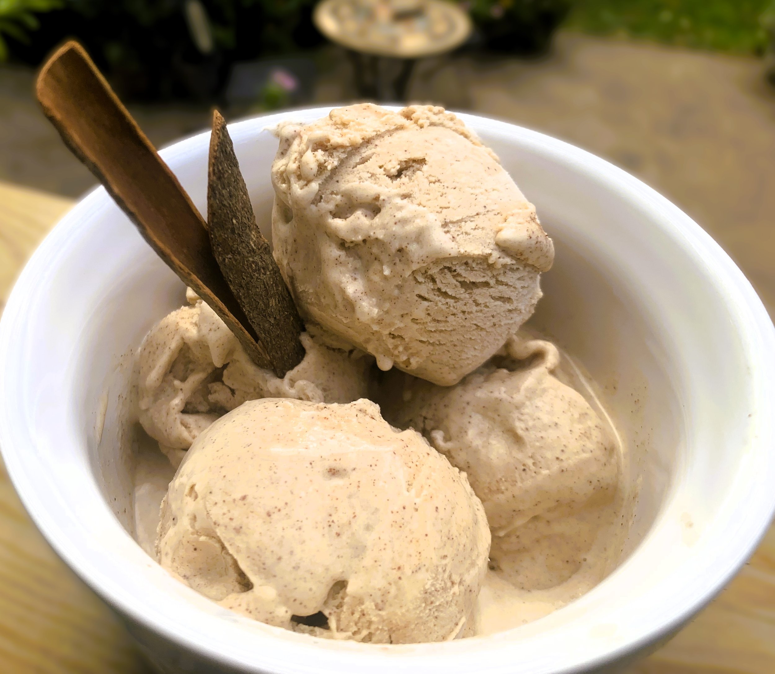 Cinnamon  Mascarpone cheese  ice cream