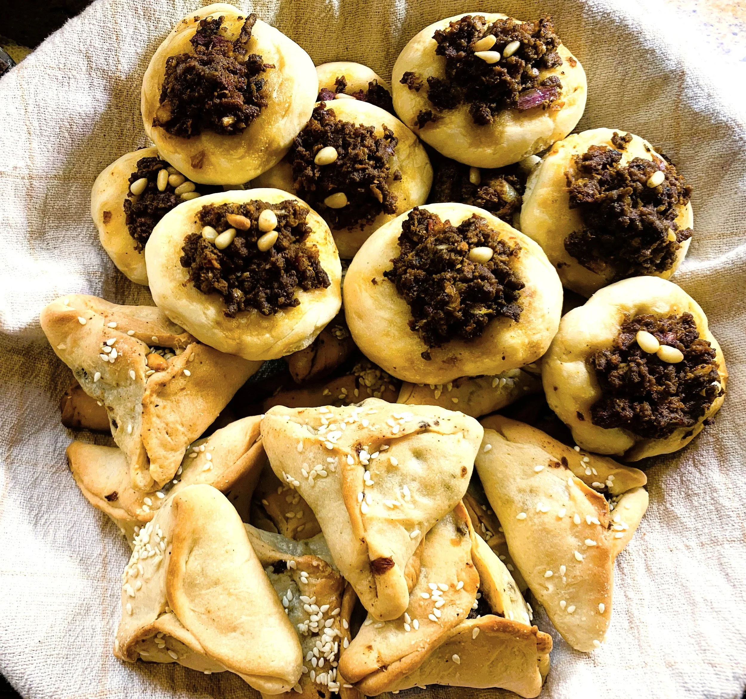 Jordanian Sfeeha - Meat Pies