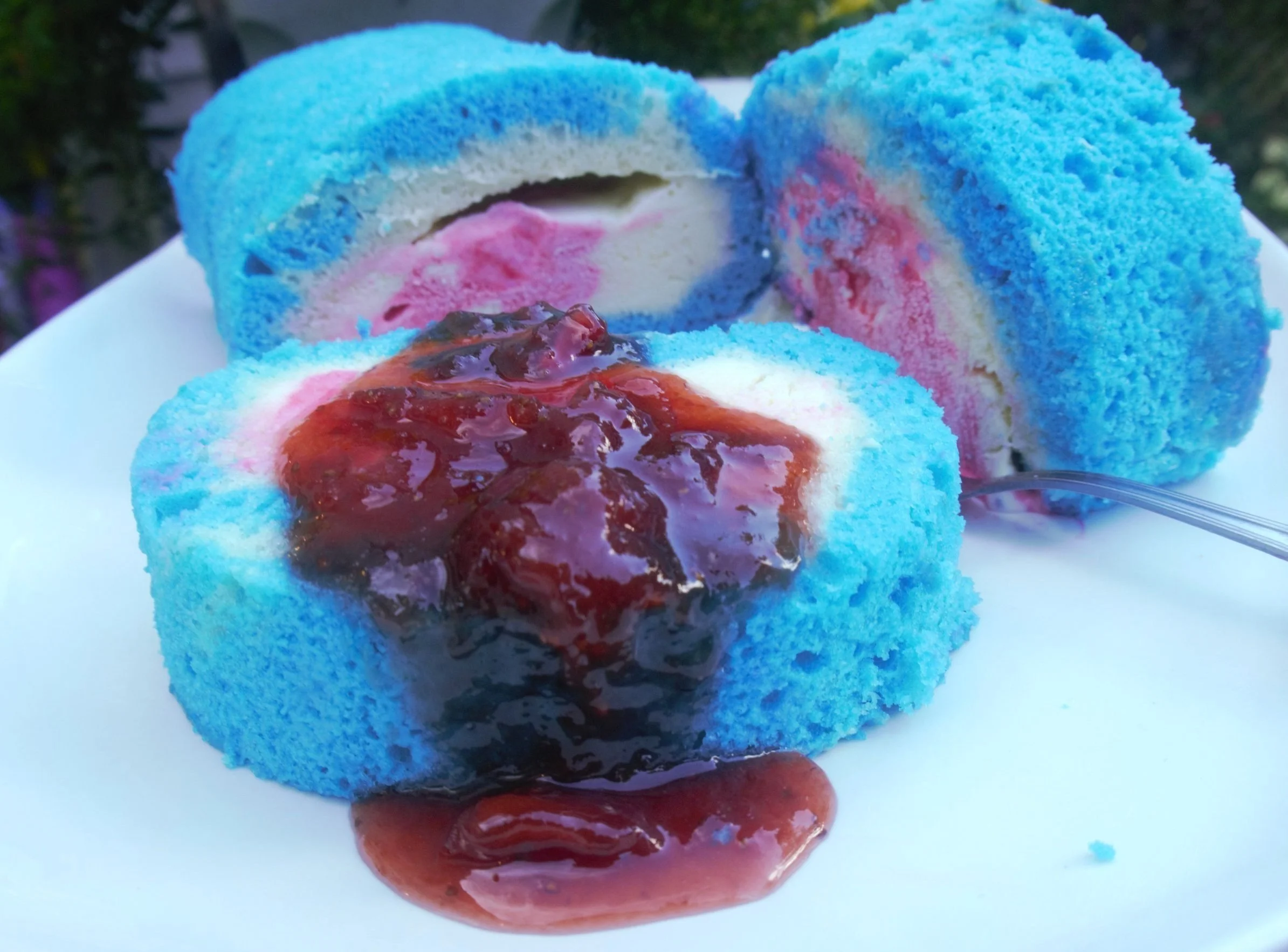Blue Raspberry Ice Cream Cake Roll — Persnickety Panhandler