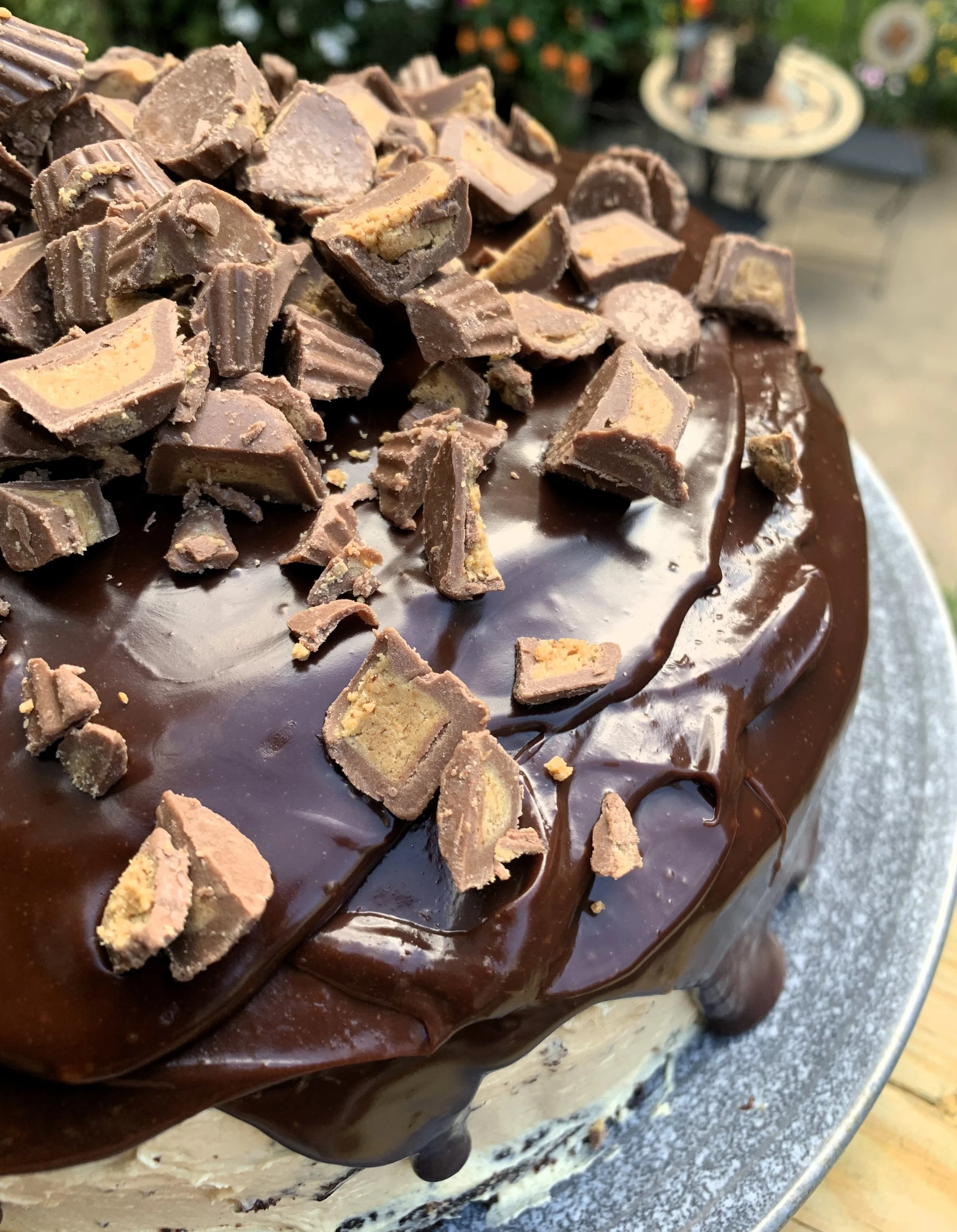 Chocolate Peanut Butter Drip Cake