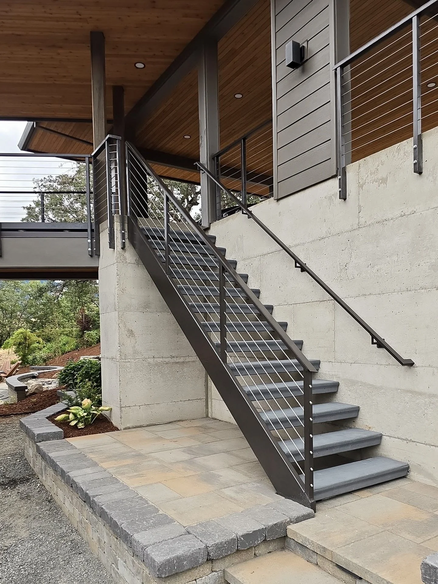 A custom staircase with cable rail, built for a private residence in Hood River. Minimalist design, durable steel, and a seamless fit within the home&rsquo;s architecture.