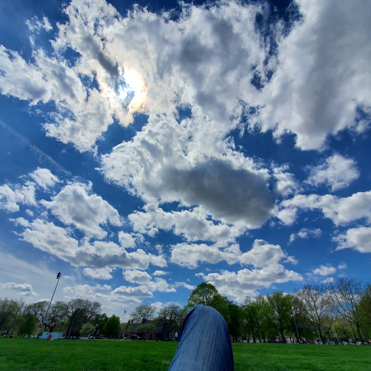 Part of being present for any moment is practice performing the things that keep me grounded. To enjoy the weather with my family I right sized my thoughts and emotions, focused on mindfulnes, and kept an eye on personal values. #mentalhealth #vetera