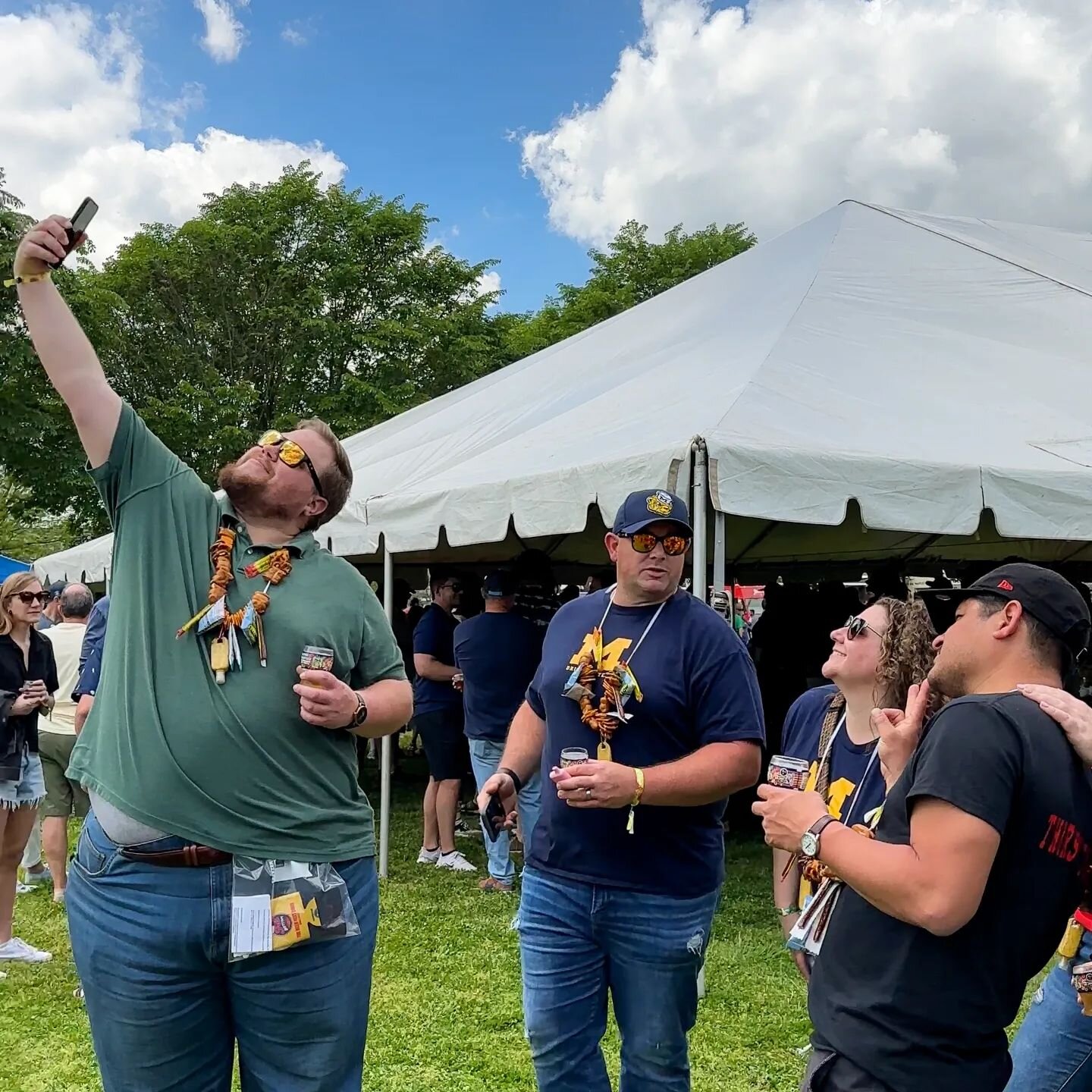 This cold and snow has us dreaming of April in East Park! Remember our throwback ticket pricing is currently $45, so grab your tickets and come raise a glass with us on 4/13/24, L'Chaim! 

#beer #craftbeer #sunshine #nashville #nashvilletn #eastnashv