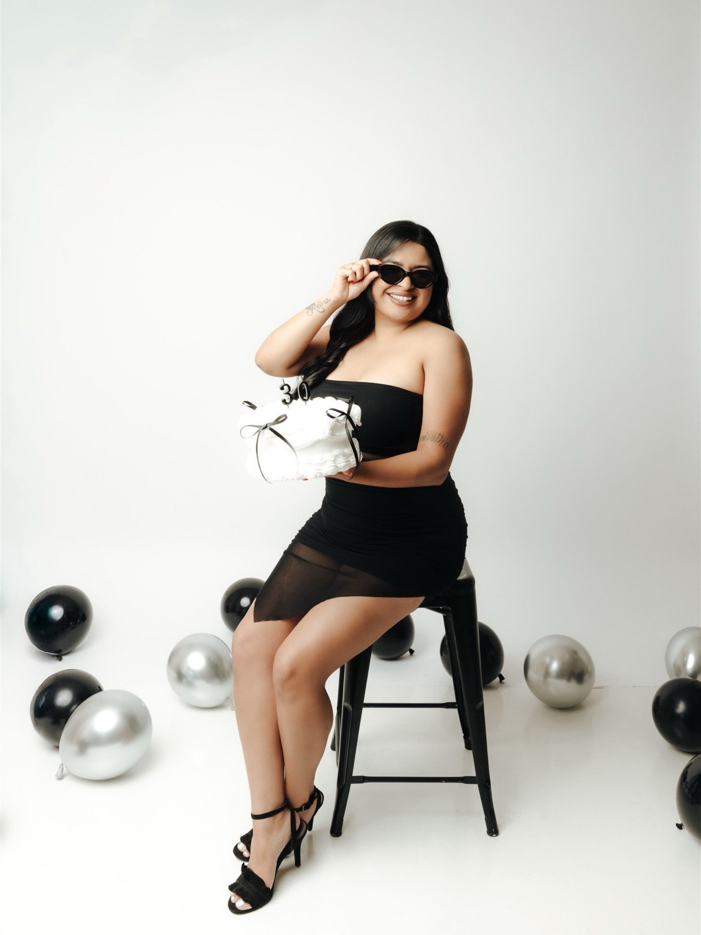 30 and flirty ✨🖤

#venturacountyphotographer #socalphotographer #30thbirthday #birthdayphotoshoots