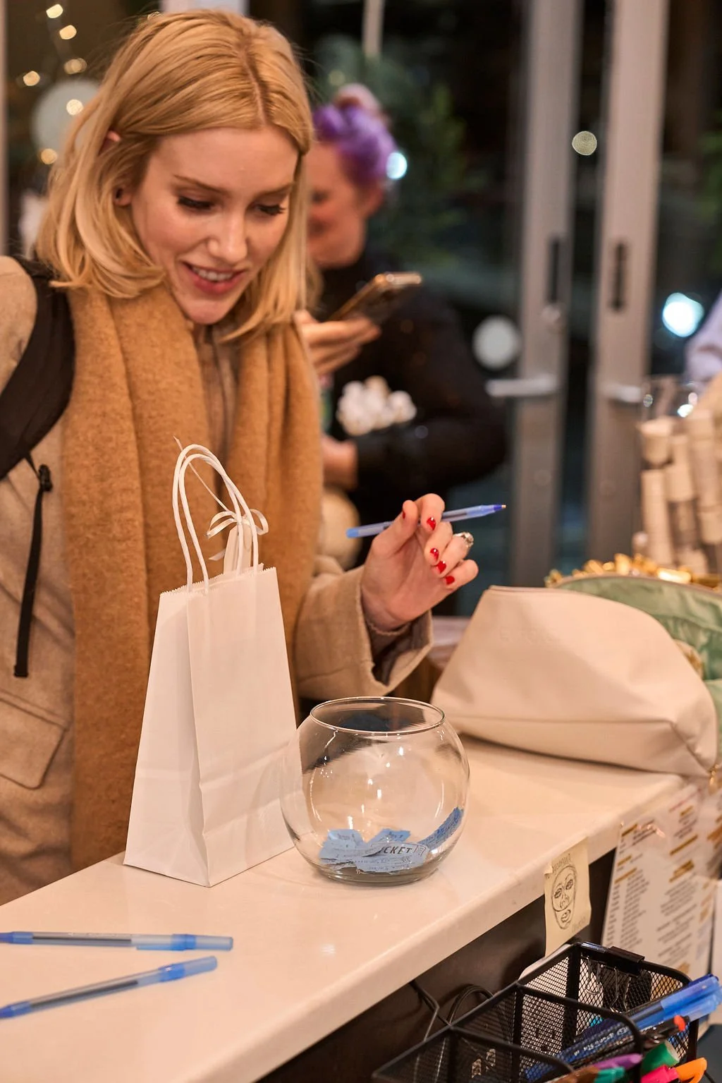 JMIchaels_WinterSipStyleShop_2AM7059.jpg