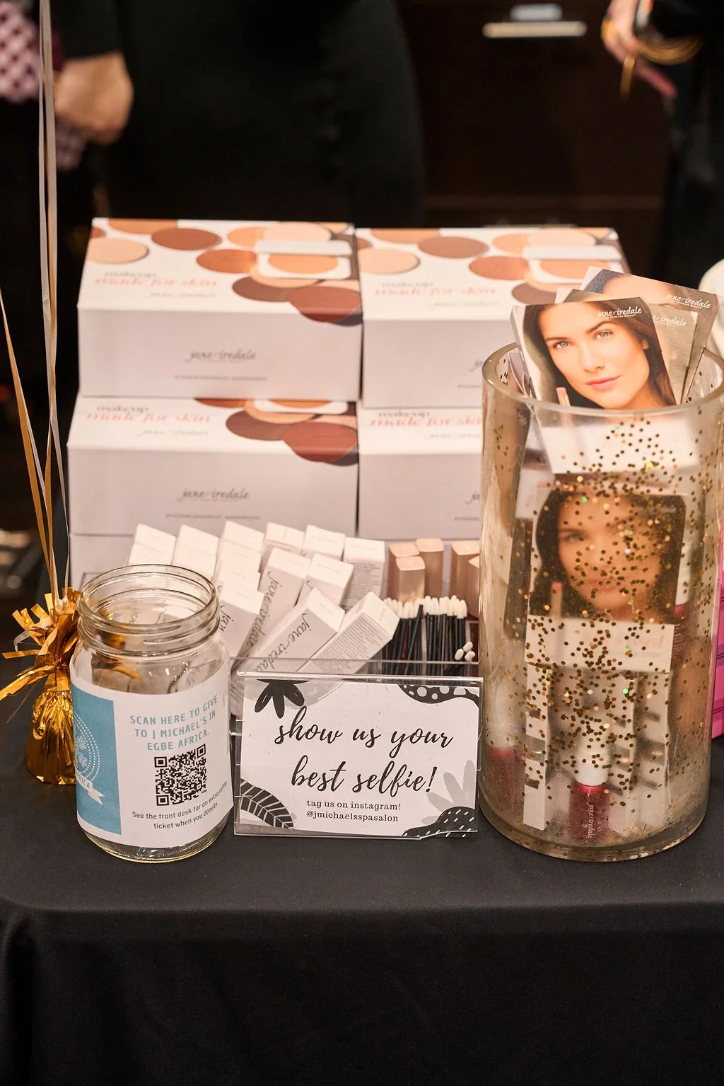 JMIchaels_WinterSipStyleShop_2AM7065.jpg