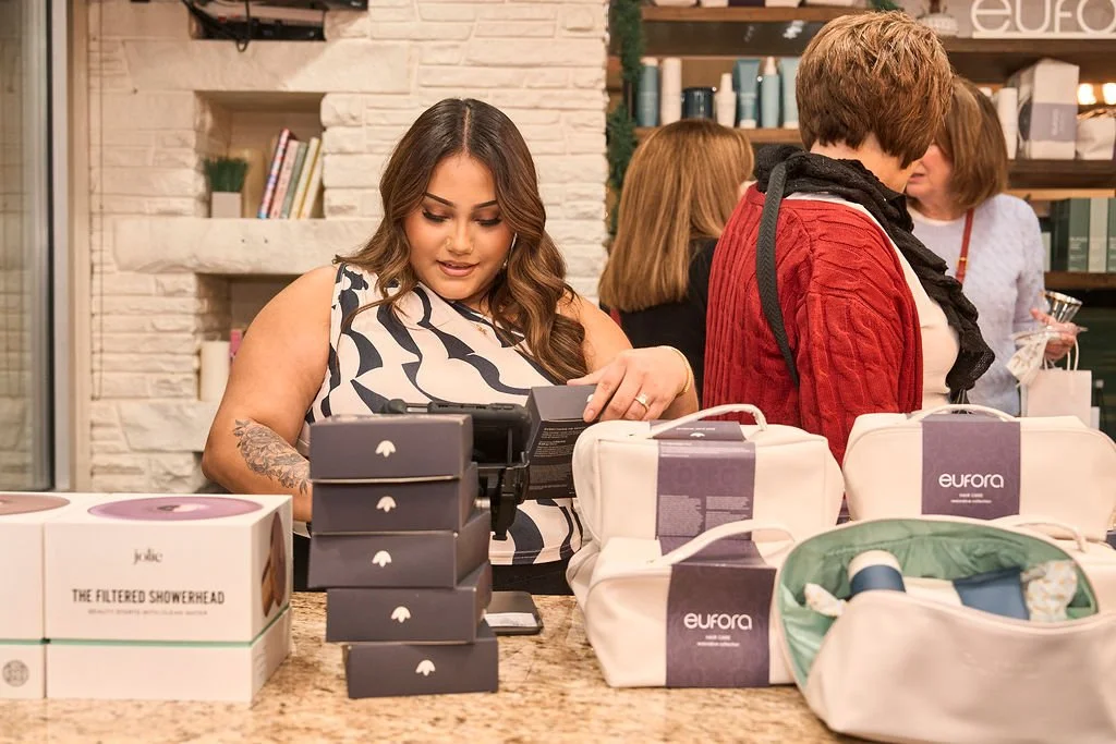JMIchaels_WinterSipStyleShop_2AM7220.jpg