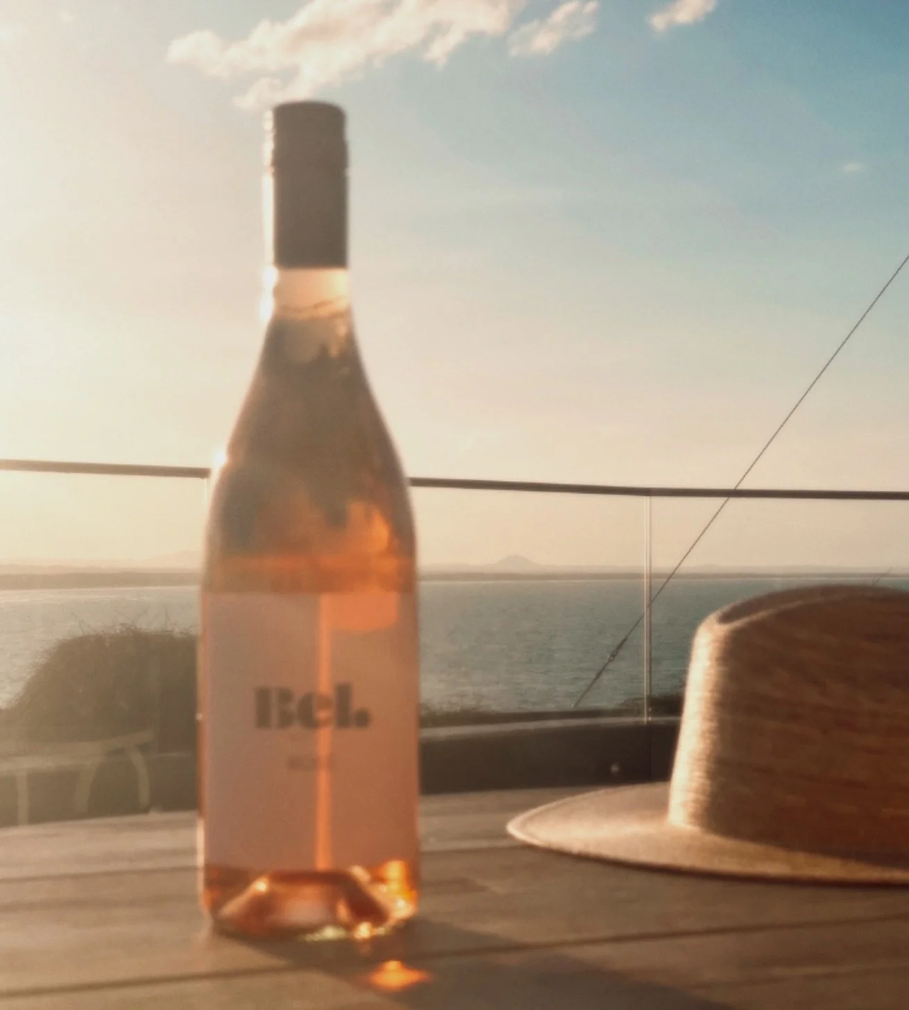 Sea breeze, Bel please 🤌🏼
#wedrinkbel