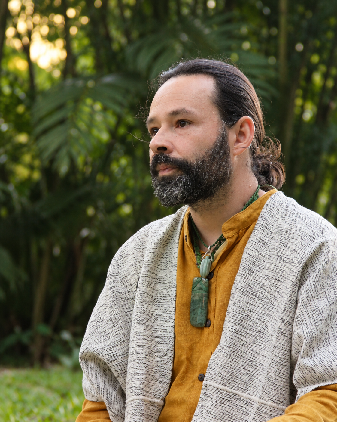 Portrait of Andrés Jiménez in the forest at Kaukitá.