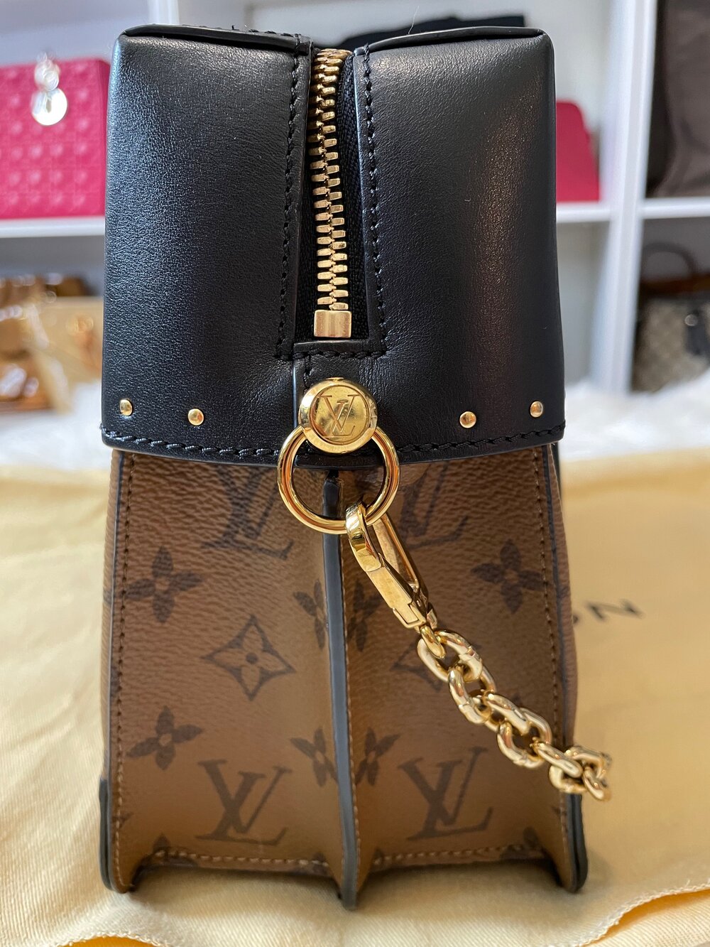 LOUIS VUITTON City Malle MM Reverse Monogram Shoulder Handbag