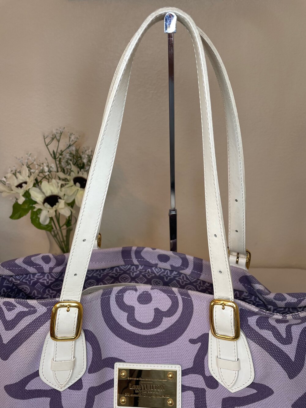 Louis Vuitton Tahitienne Cabas PM - Neutrals Shoulder Bags, Handbags -  LOU512544