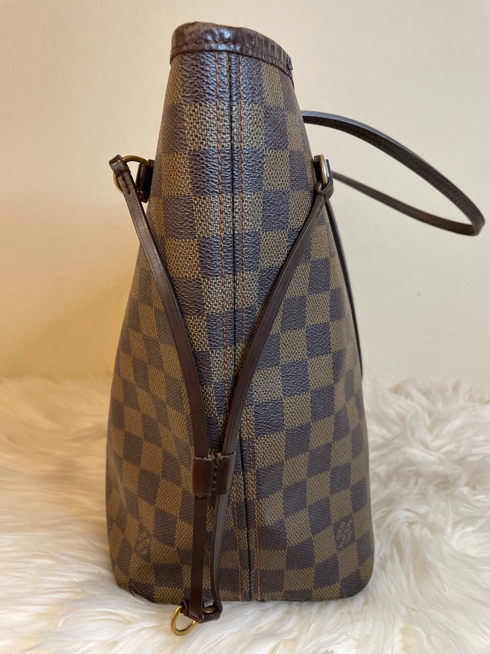 Louis Vuitton Neverfull Mm — Lavish Resale Gulf Coast