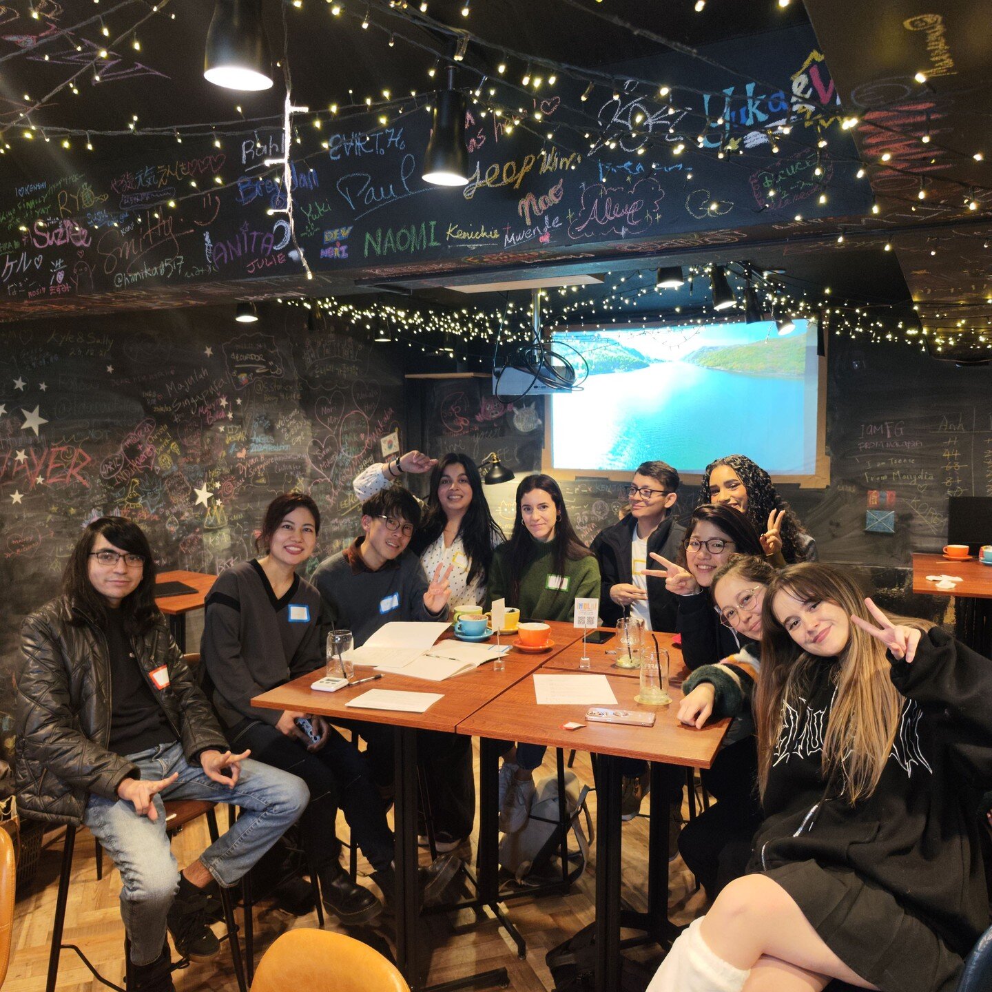 Thank you for coming to last week's Spanish and Japanese Language Exchange! &hearts;️

Our next event will be this Saturday same time! If you weren't/aren't able to make Tuesday nights, how about Saturday night?✌️
Please sign up using the link in our