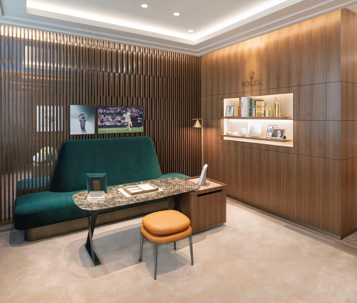 Rolex_interior08.jpg