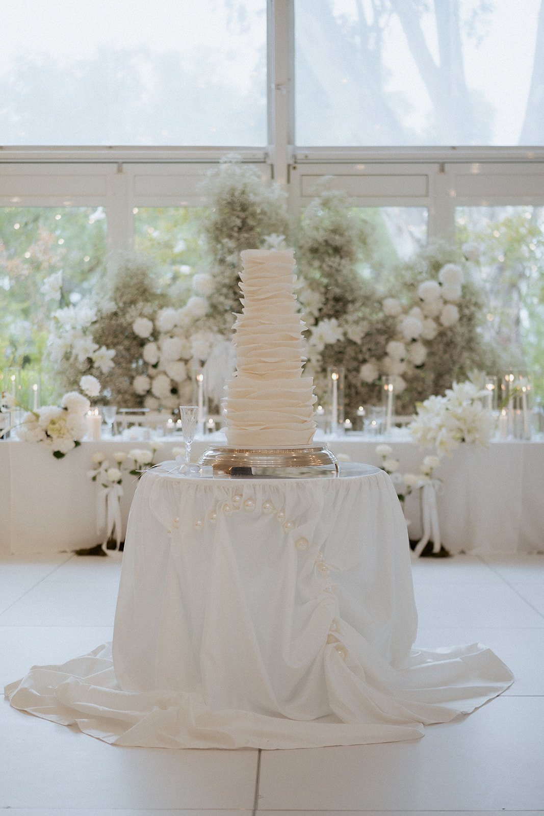 Couture pearl cake tablecloth