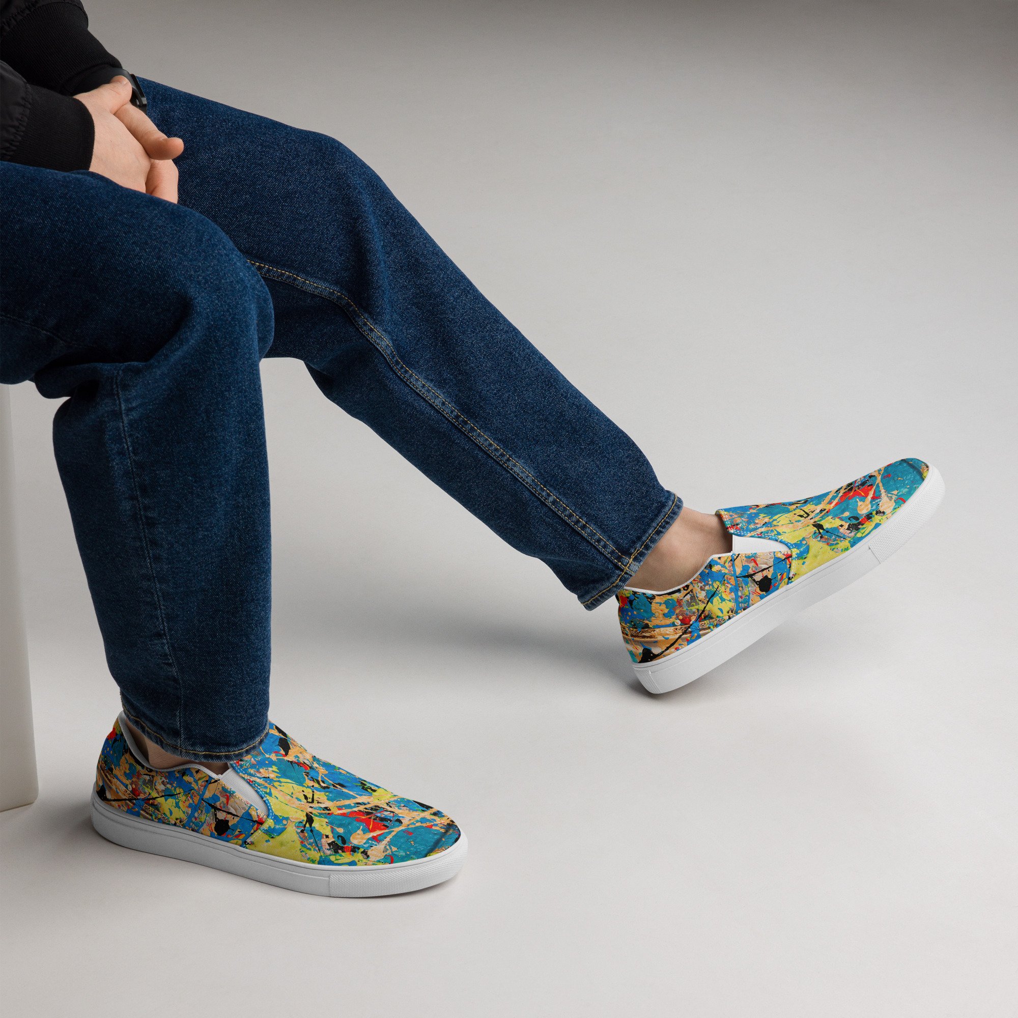 mens-slip-on-canvas-shoes-white-right-6859dd6ae9a49.jpg