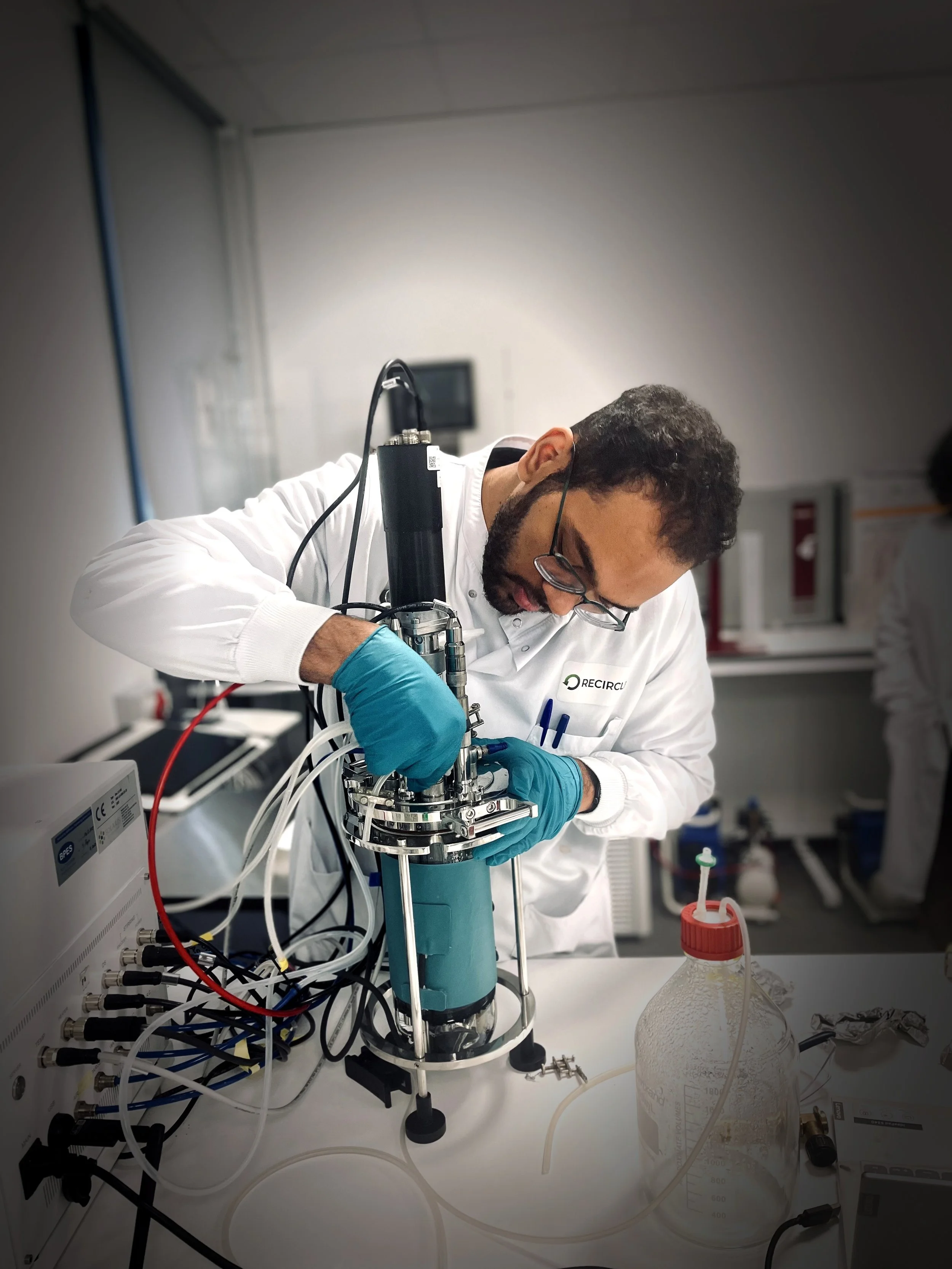 Recircle featured in Solaris Biotech case study on process development for sustainable rubber recycling