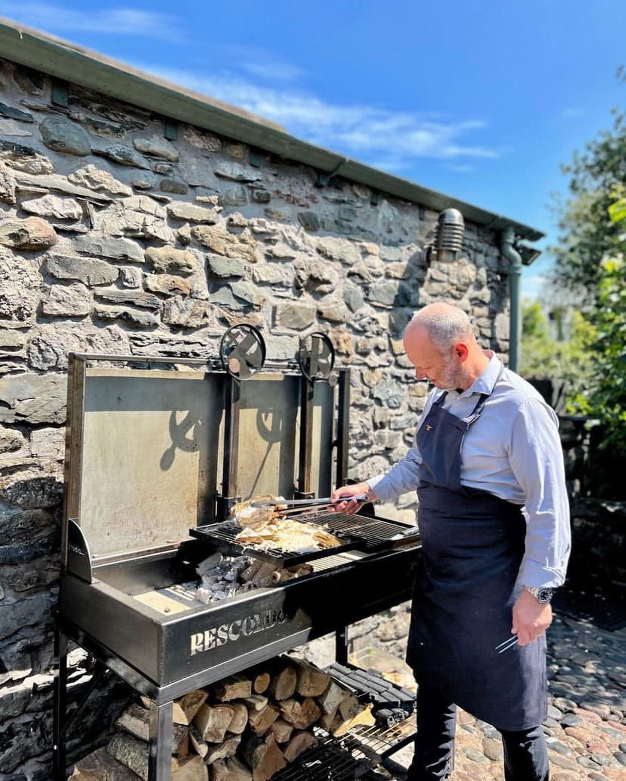Really proud to supply @lenclume  and @rogan_simon with one of our &lsquo;parrilla twin&rsquo; grills. They are so versatile and they can be enjoyed by anybody at home as well as some of the worlds greatest chefs! Visit www.rescoldo.com while we stil