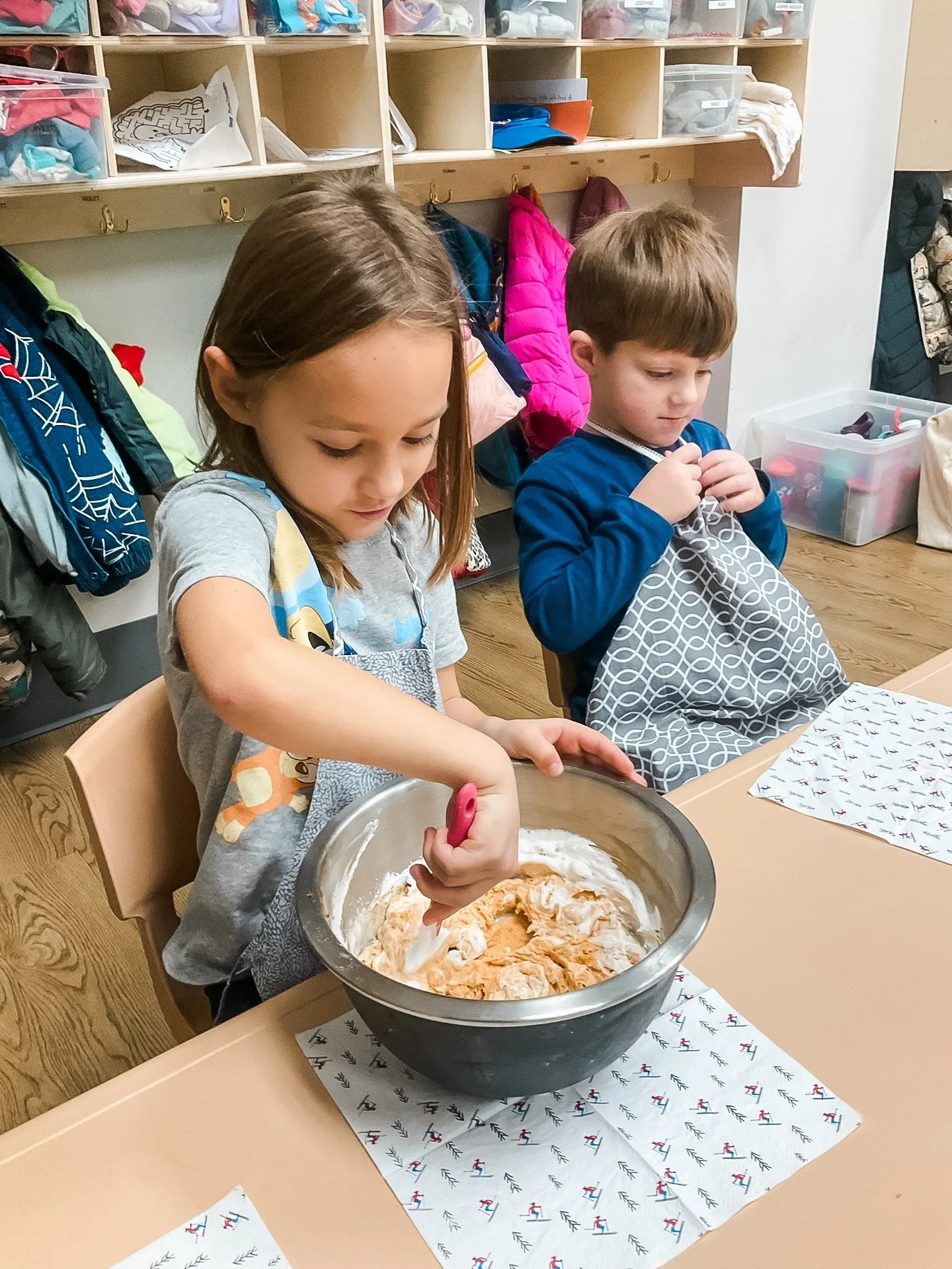 November&rsquo;s Cooking With Miss Donna class was a pumpkin fluff treat and resulted in a number writing activity using the yummy whipped cream. 😋🎃