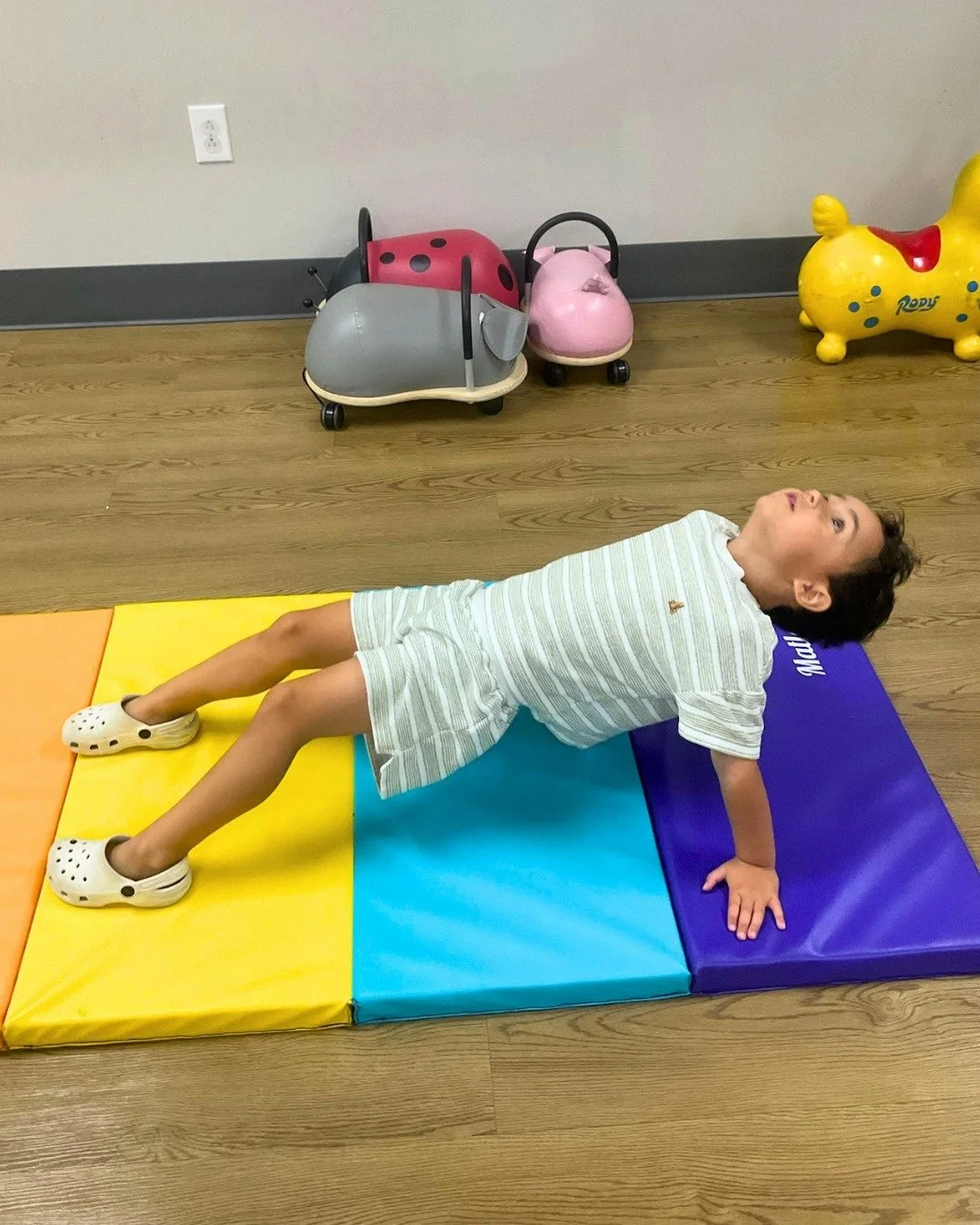 Namaste, Grove+! 🧘&zwj;♀️💛 Our friends had their first yoga class last week and had so much fun stretching, moving, balancing, and learning to slow down and take a mindful moment. 🌿✨
&bull;
&bull;
&bull;
&bull;
&bull;
&bull;
 #hawthorngrovechildca