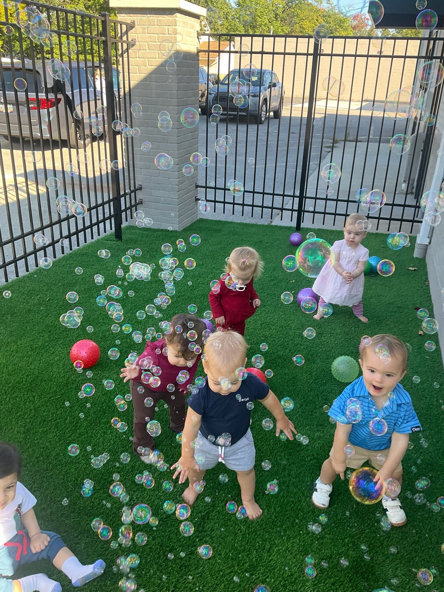 What a first week it&rsquo;s been at our new center! 💛🌿 From new classrooms, motor room play to outdoor adventures and lots of smiles, our little ones are already making this space feel like home. ☀️✨ So much fun (and growing!) happening in our new