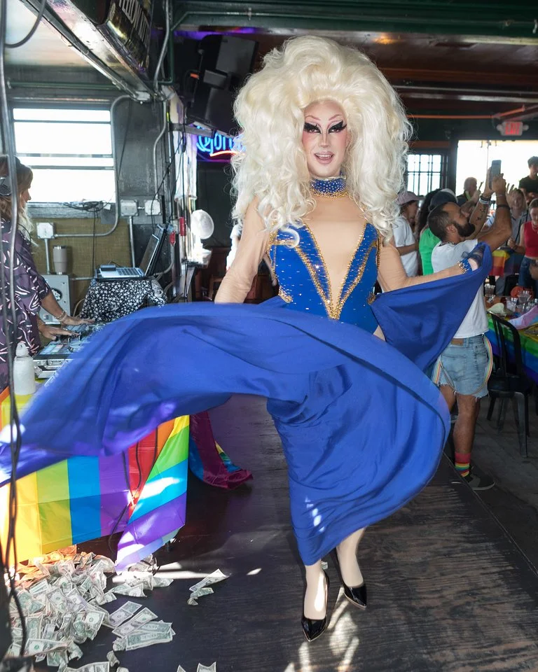 block island pride, queer block island, gay, block island, new england, queer, lgbtq, pride, lesbian, bisexual, trans, nonbinary, rhode island, lgbtq block island, lgbtq new england, lgbtq america, lgbtq rhodeisland, Drag Queen,
New York, Boston, Ch