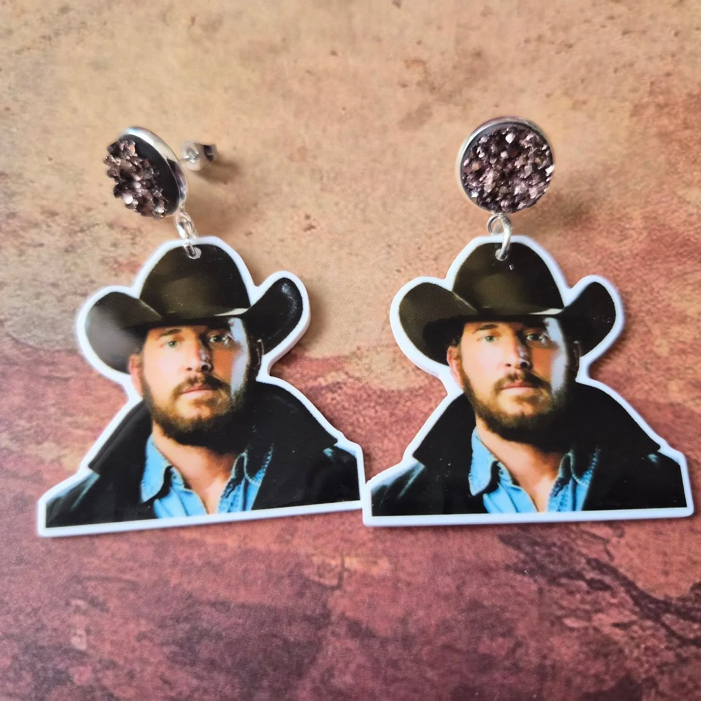 Yellowstone Rip Earrings
..
.
#ripwheeler #yellowstone #bethdutton #colehauser #themermaidsemporium
