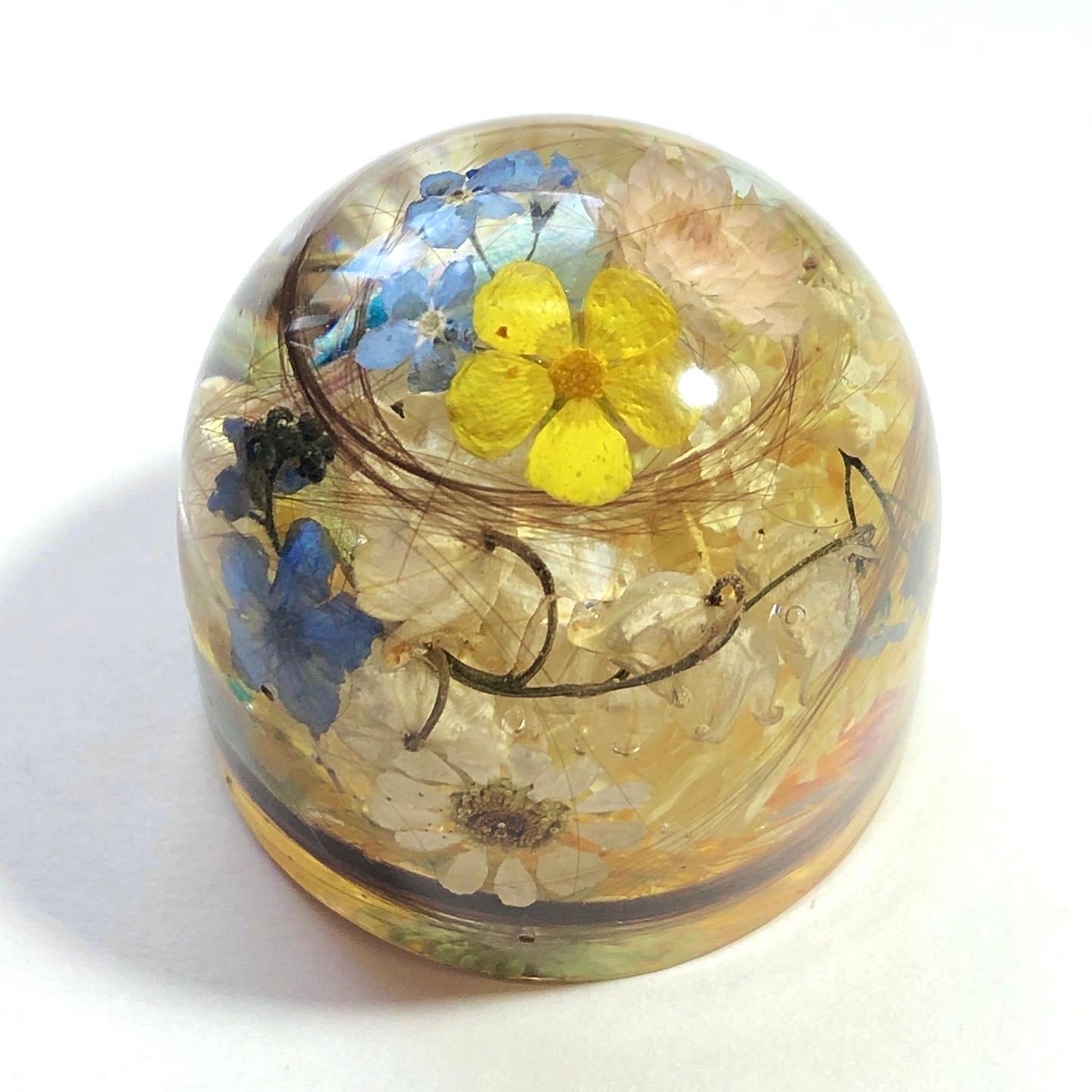 Level 2- This Small Dome Paperweight was commissioned to include a hair lock and custom palette
