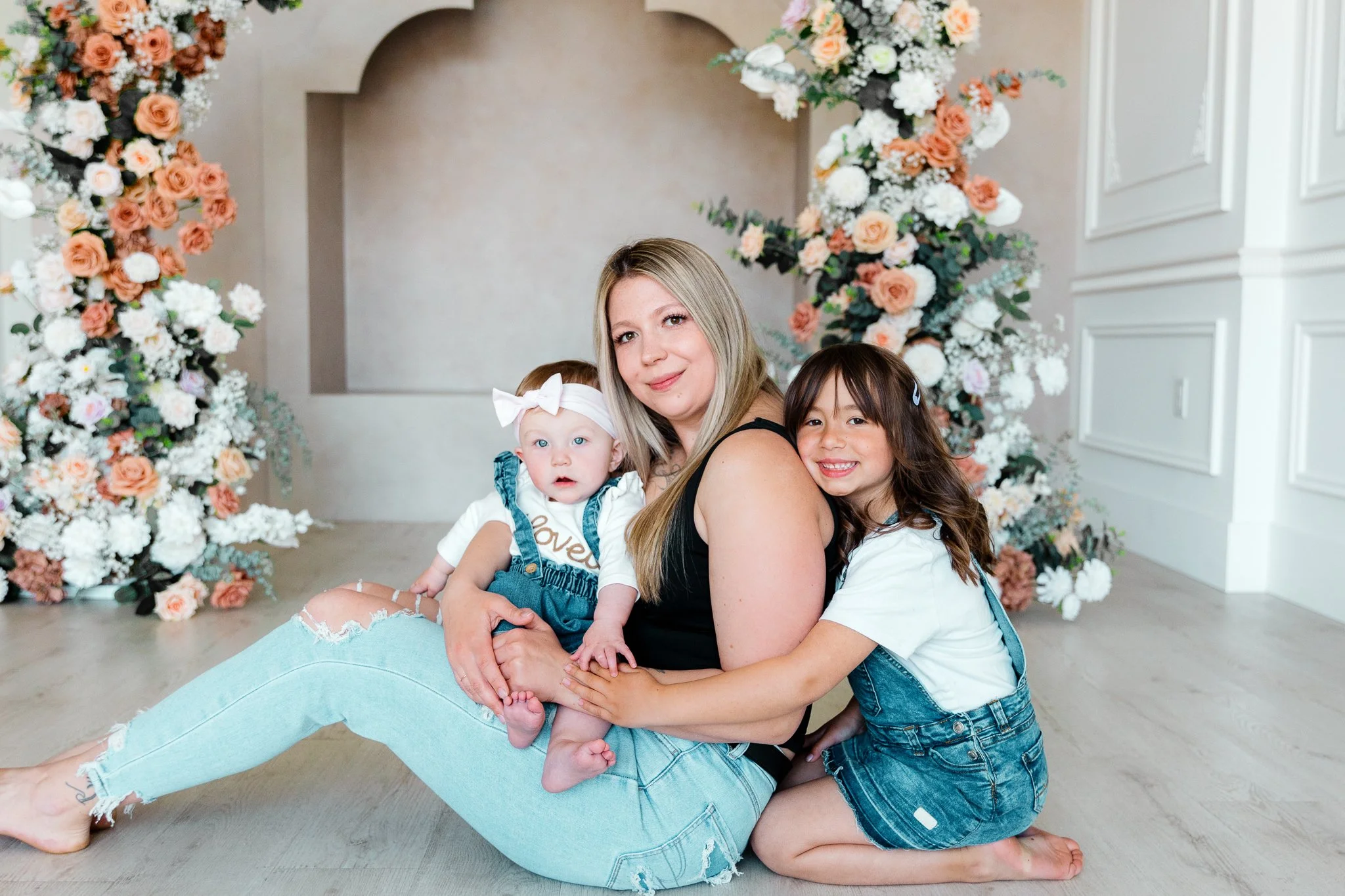Please Don’t Wear Neon: A Family Photo Outfit Guide