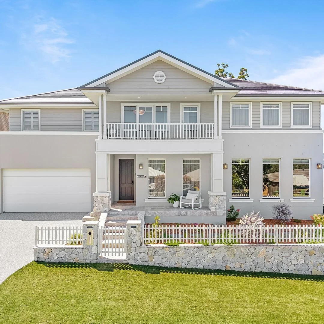 The American Hamptons dream home.

⚓️ Incoming