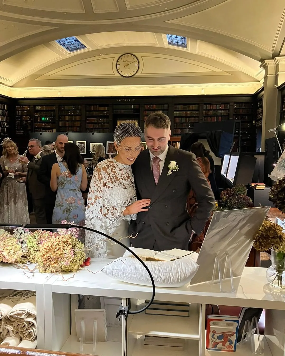 Are you planning on tying the knot in 2026? 

Situated in the heart of Central Manchester, the historic Portico Library makes for a stunning backdrop for your wedding celebration.

Surround yourself with literature as you hold your wedding ceremony w