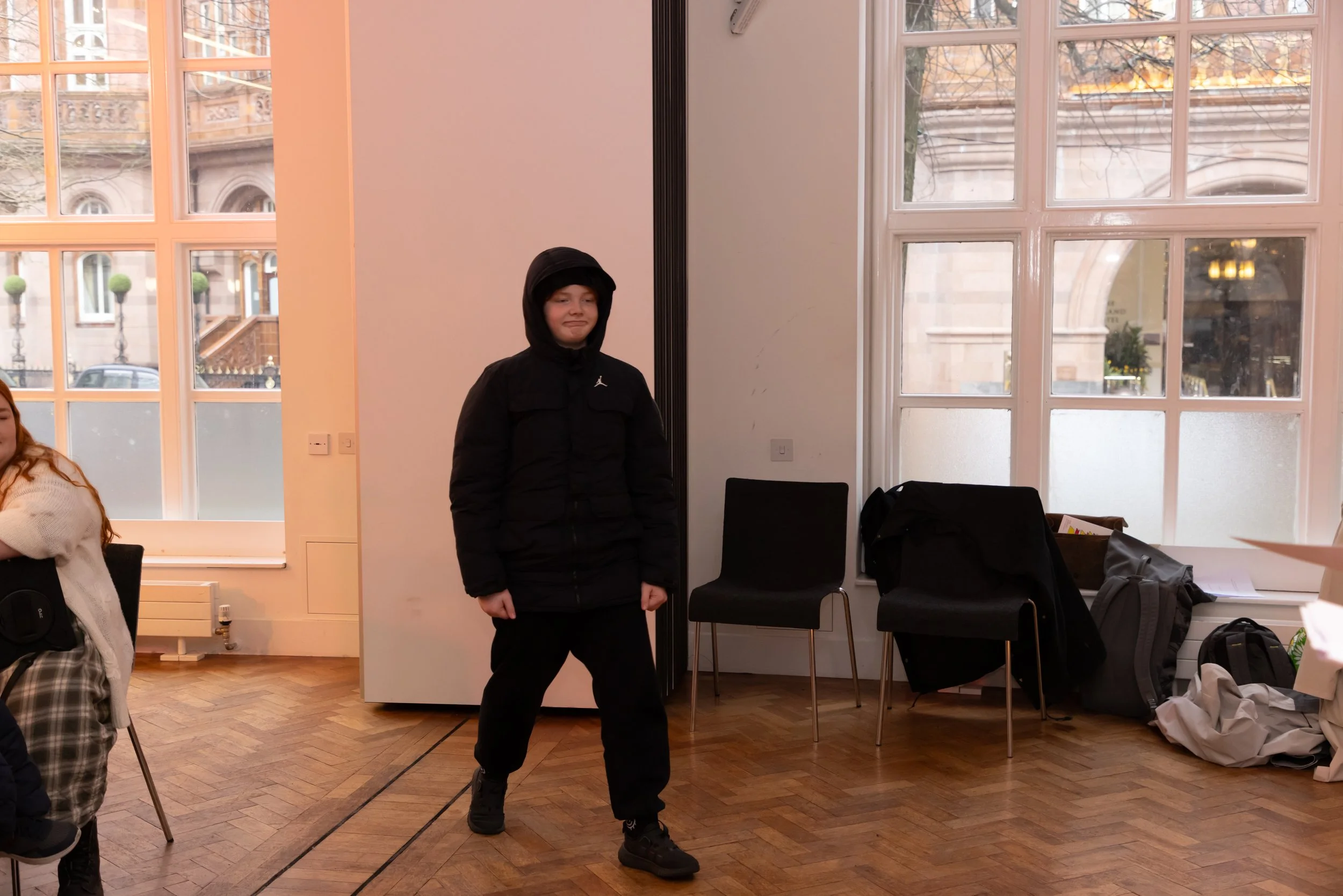 Oliver, Brentwood, walking up.jpg