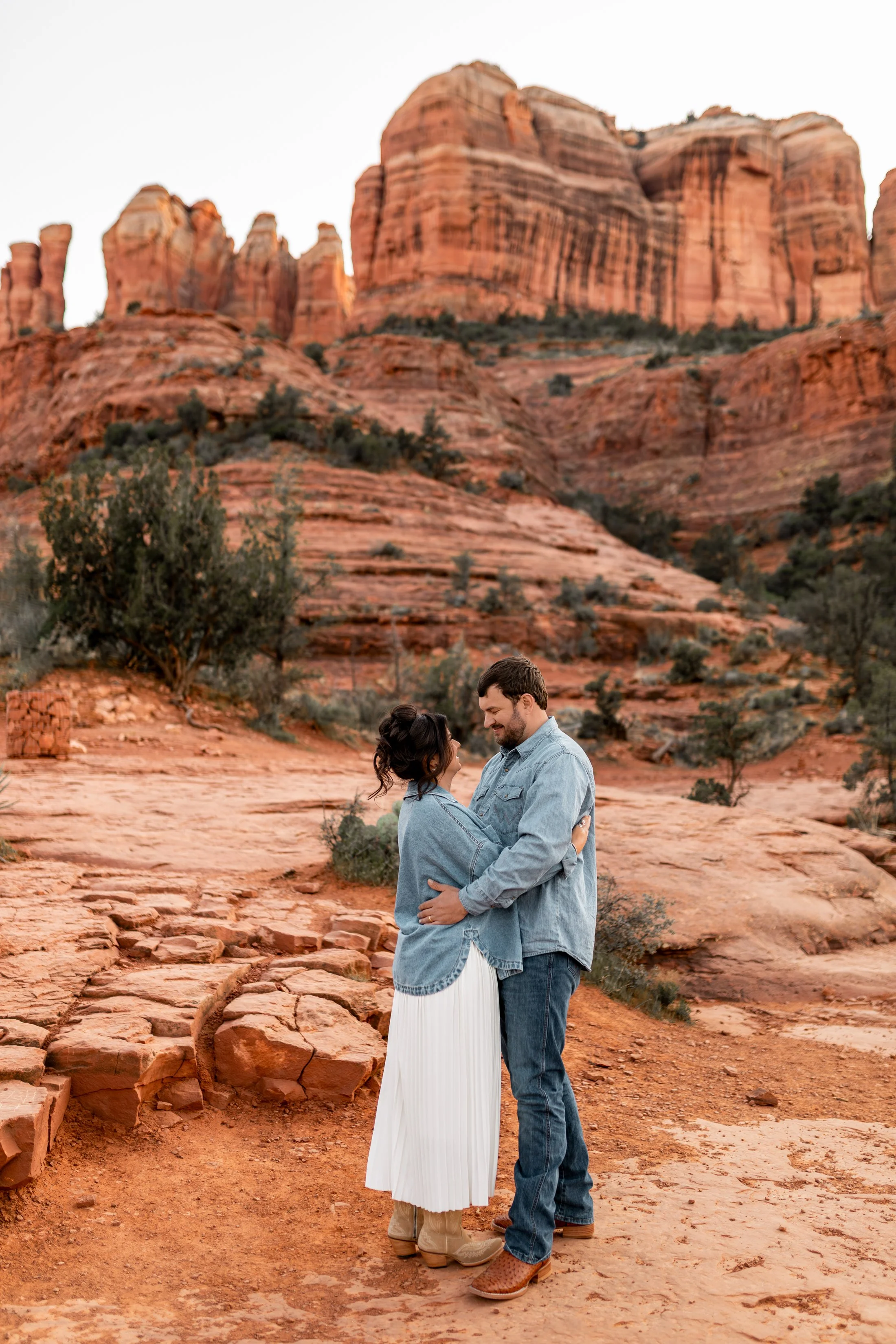 Korie&Jake_Sedona2026_19.jpg