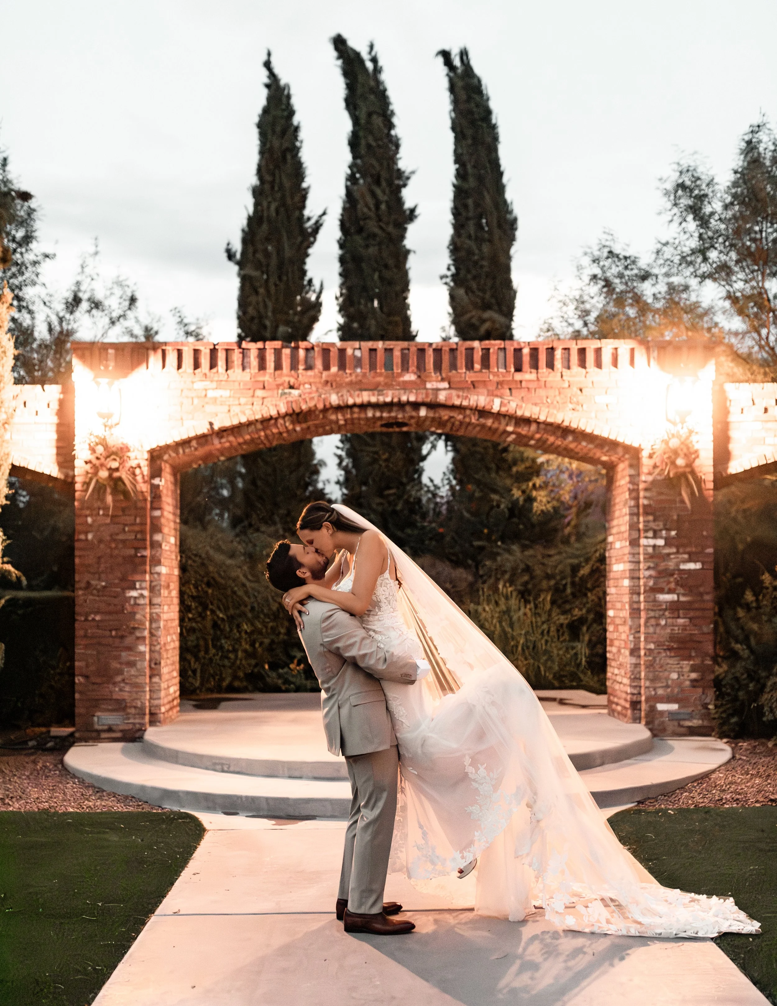 Madi&Taylor_Wedding_313.jpg