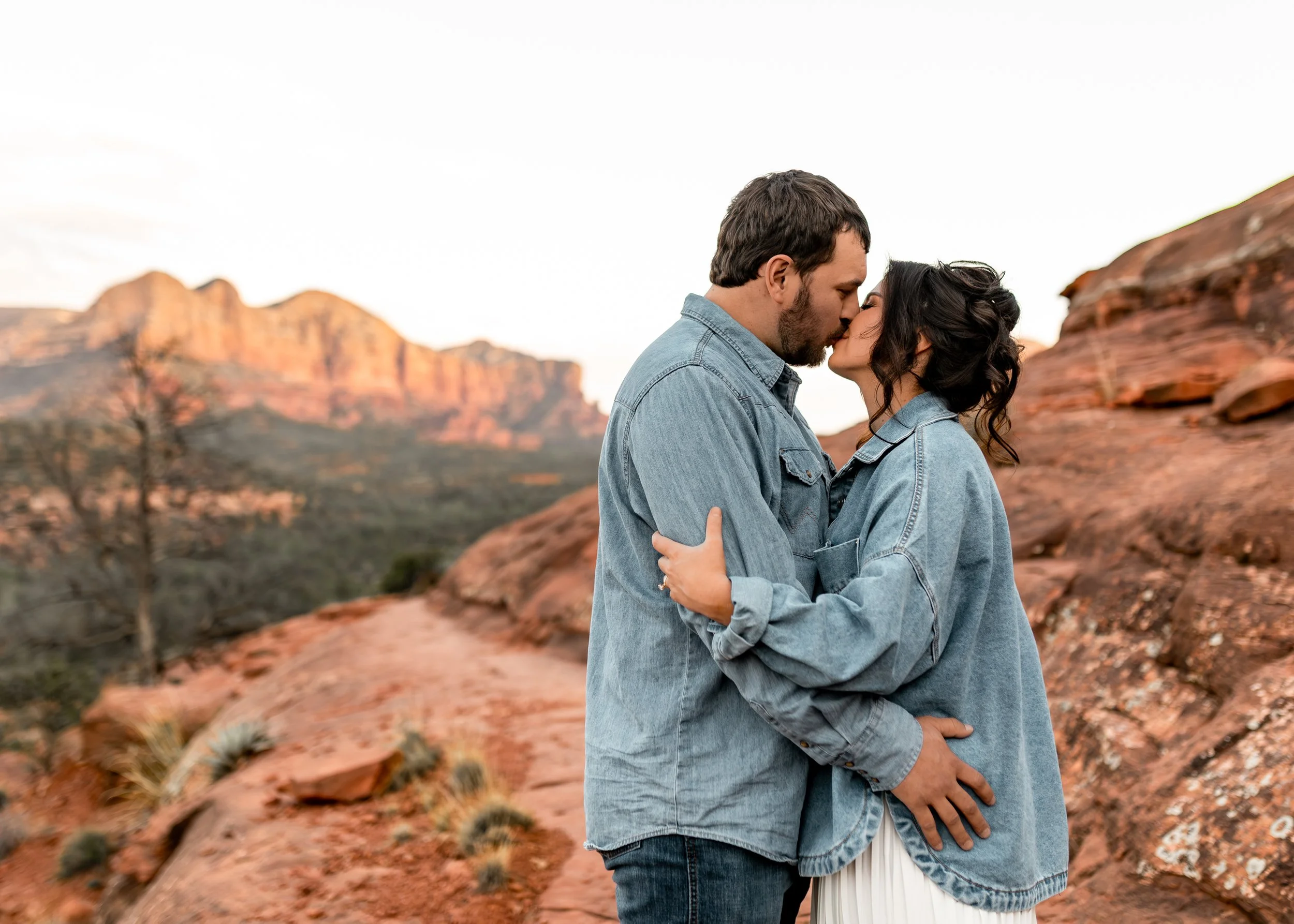 Korie&Jake_Sedona2026_29.jpg