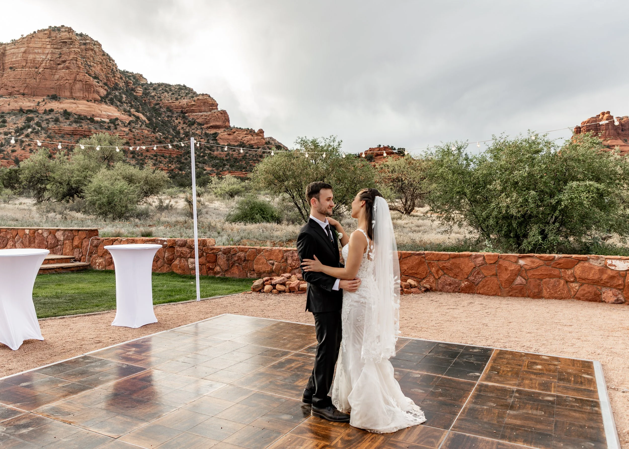 Laura&Joel_Wedding_188.jpg