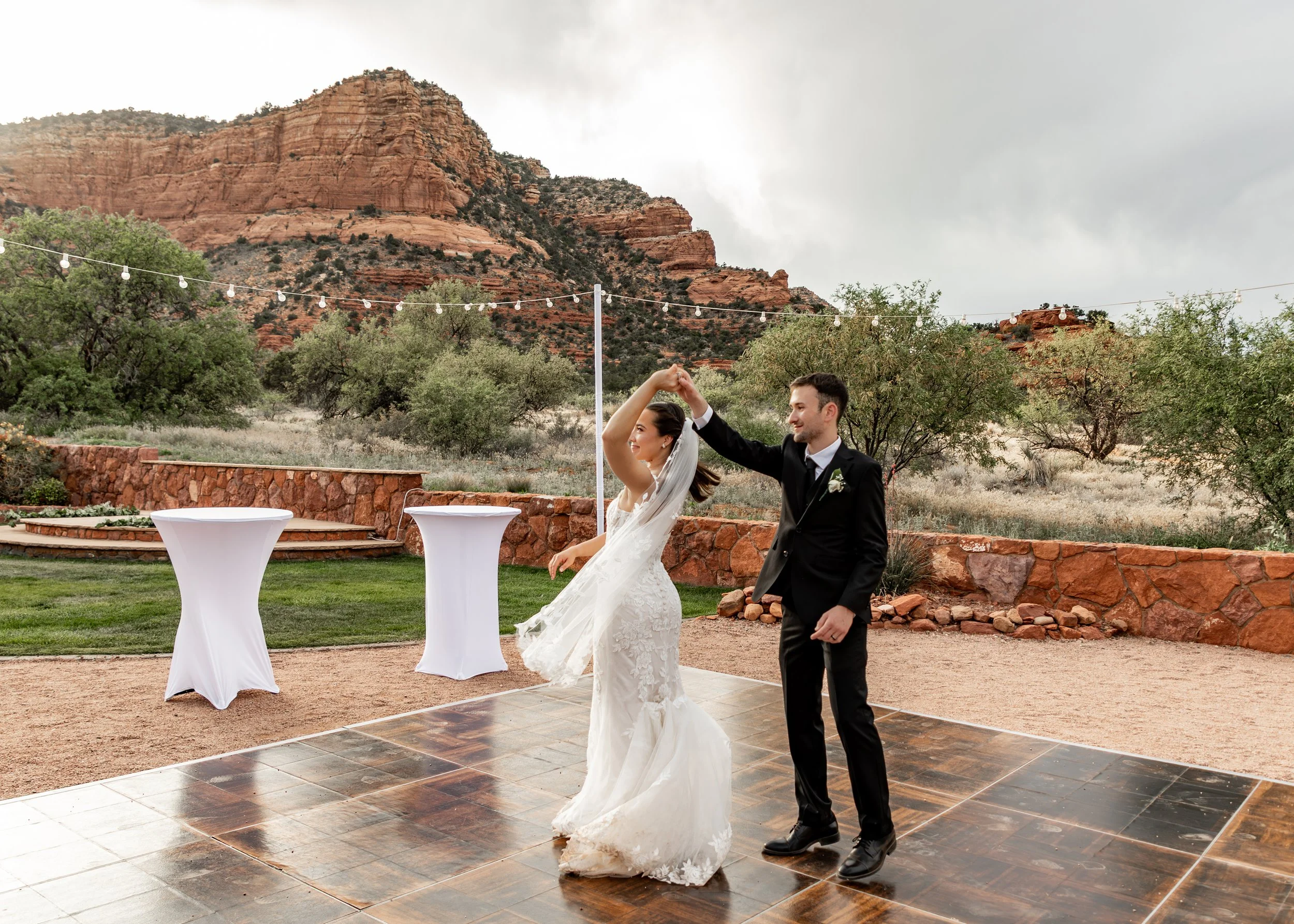 Laura&Joel_Wedding_190.jpg