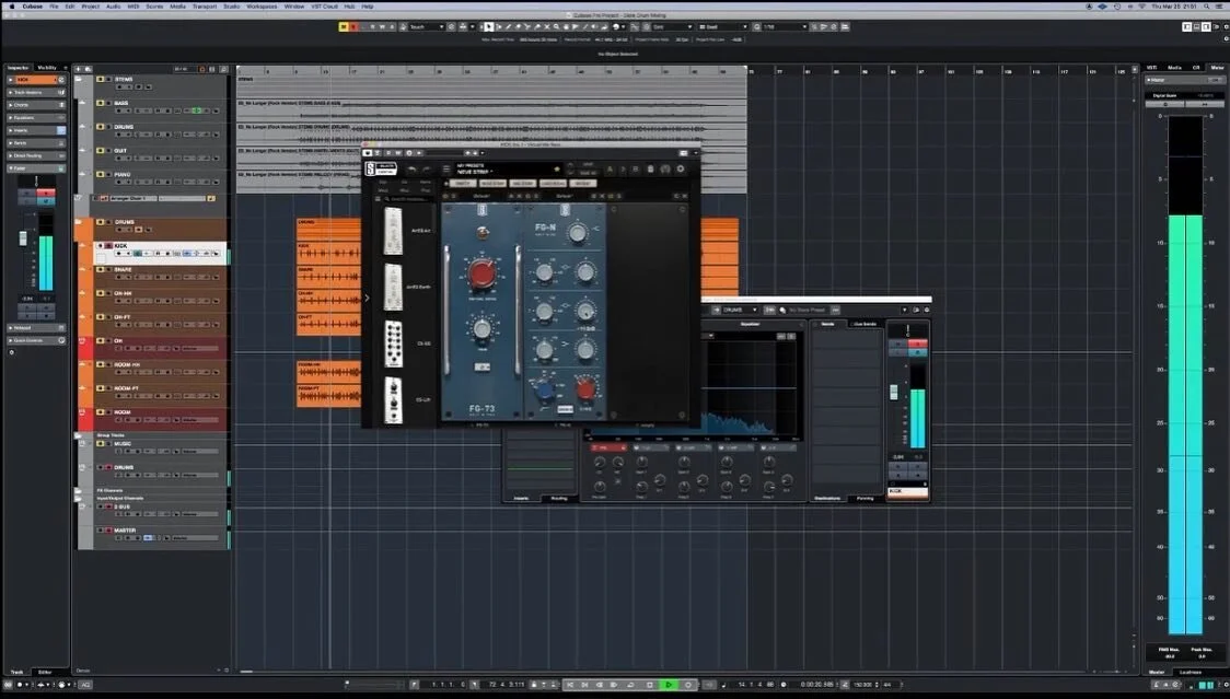 90-minute tutorial on mixing home-recorded drum tracks with a simple interface with built-in preamps now also available on Vimeo for $5 (download + stream forever). Link in bio!
.
.
.
.
.
#drummixing #sessiondrummer #drumstudio #recordingstudio #reco