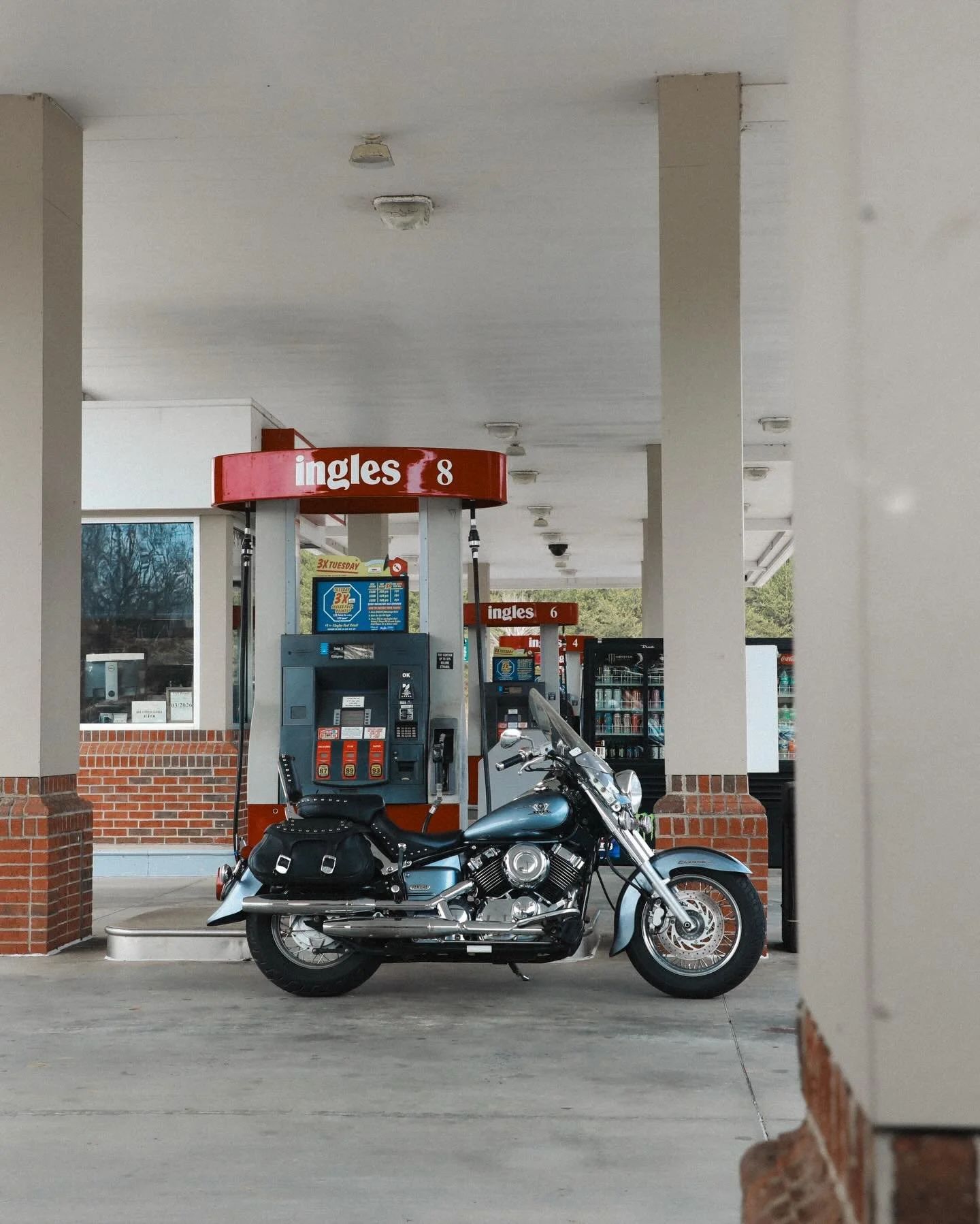 don&rsquo;t know anything about bikes except that they&rsquo;re fun to photograph 🎞️🏍️