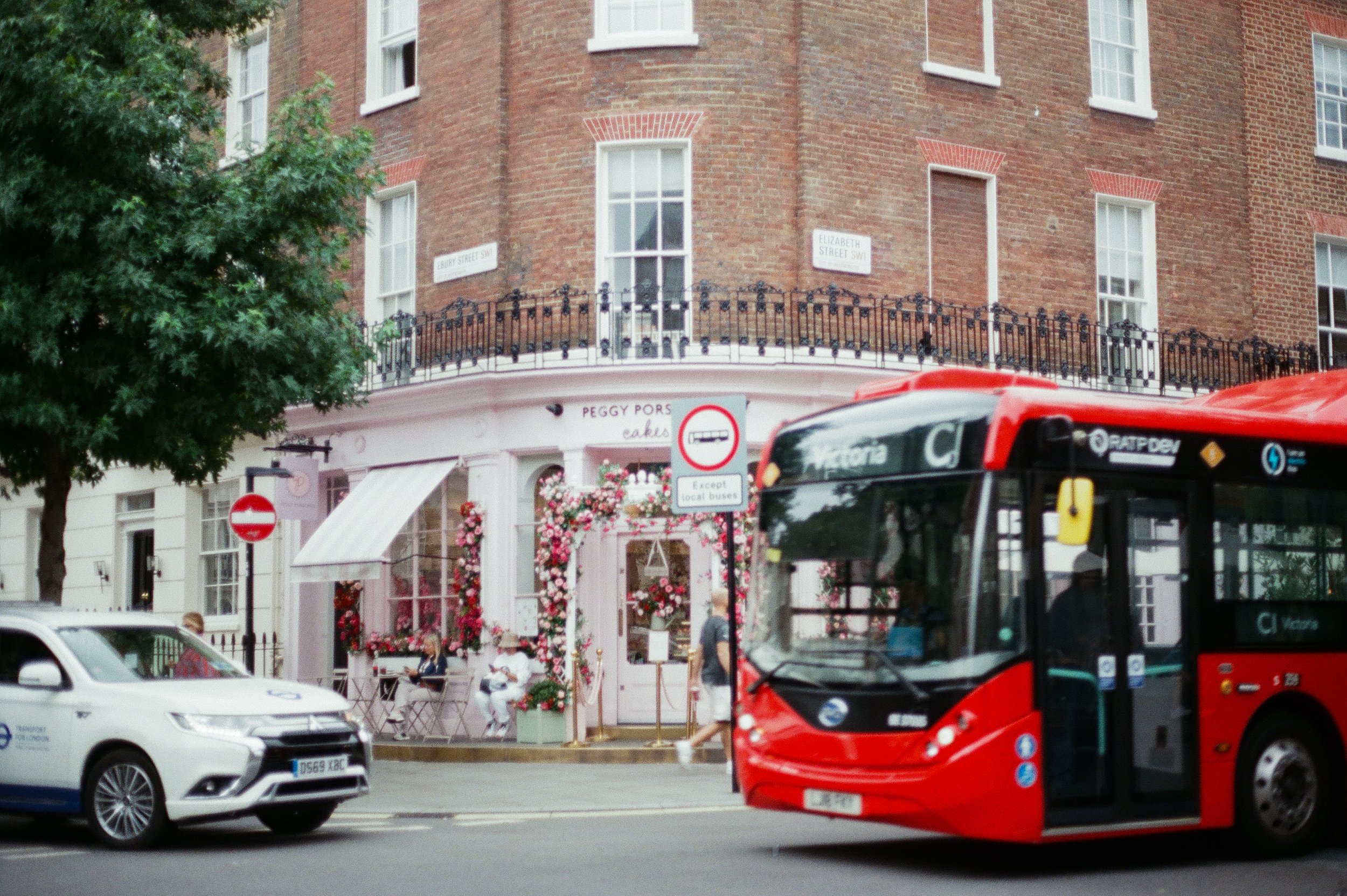 741050020024-2.jpg