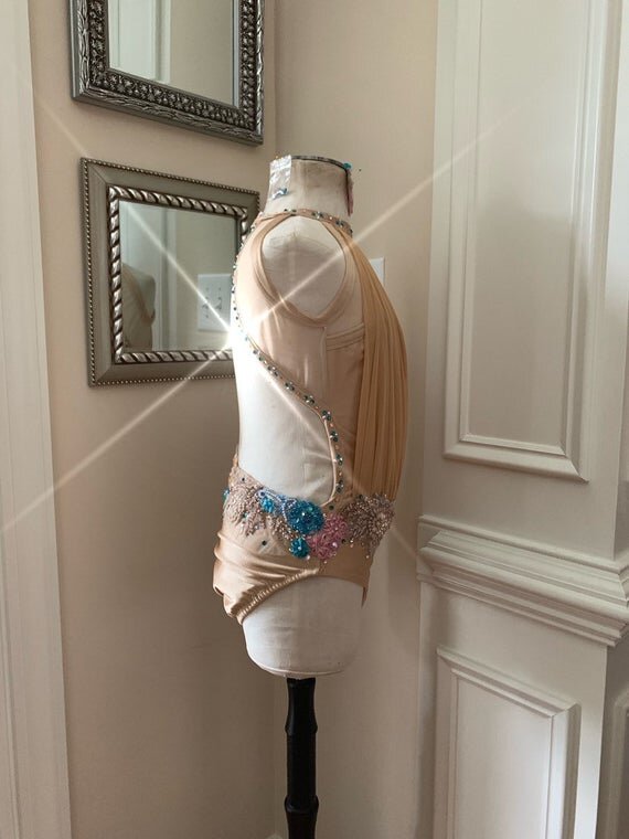 https://i.etsystatic.com/11745165/r/il/5bf147/1735318454/il_570xN.1735318454_murq.jpg