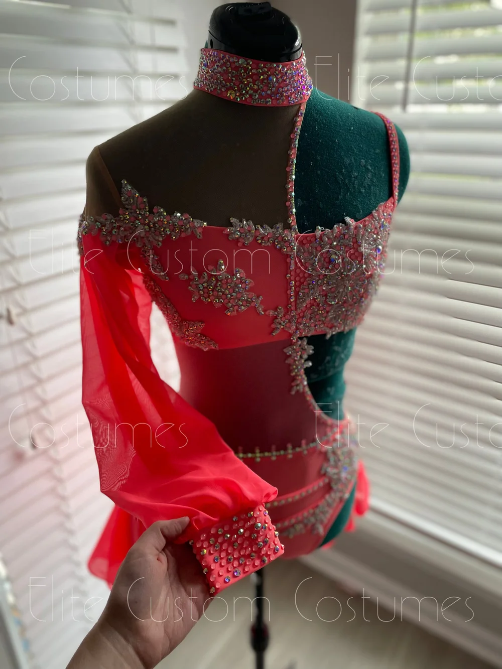 lace royal blue prom dress Royal Blue Lace Applique Backless Short Homecoming Dresses, Royal Blue –  morievent